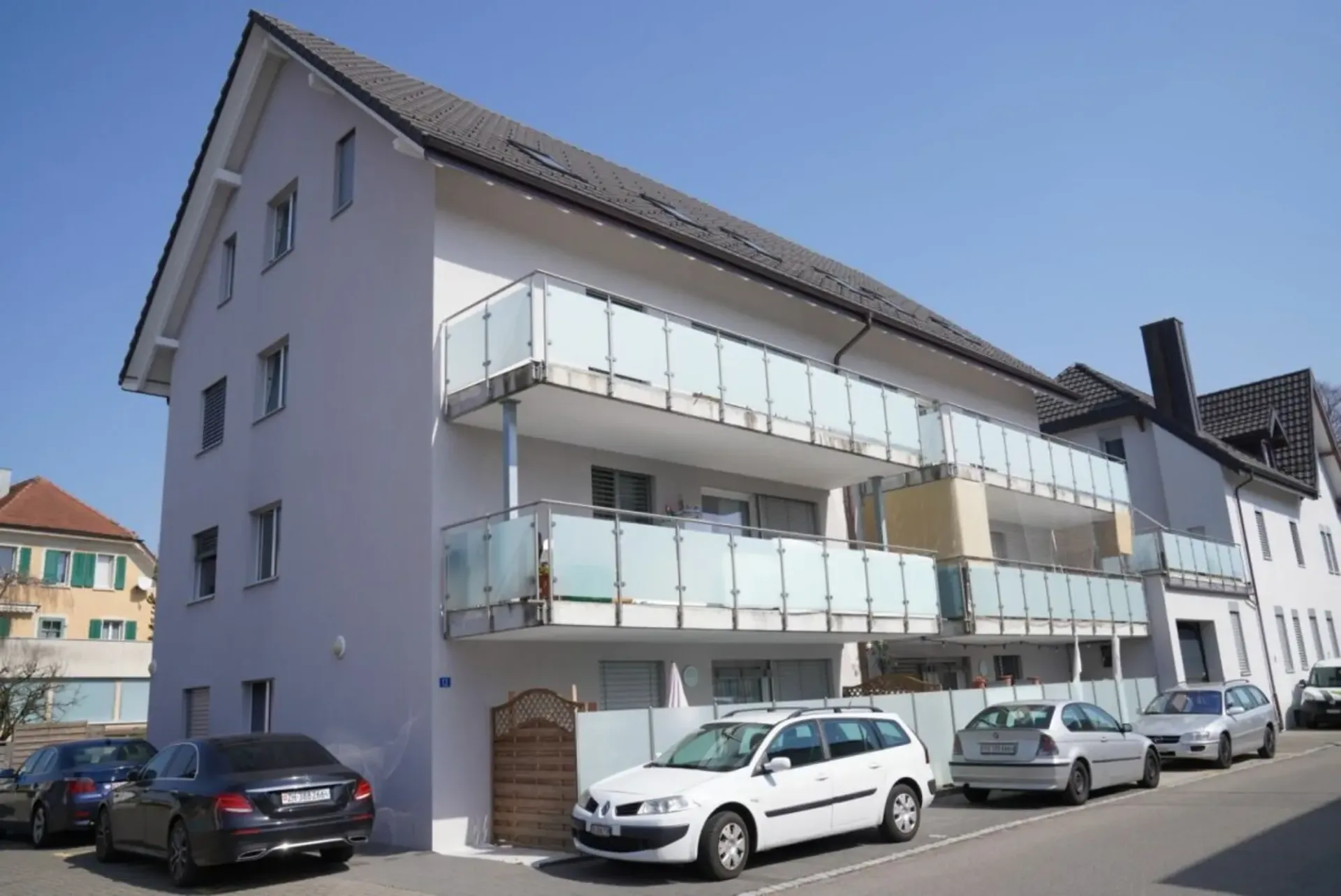 Moderne 3.5-Zimmerwohnung an sehr zentraler und schöner Lage