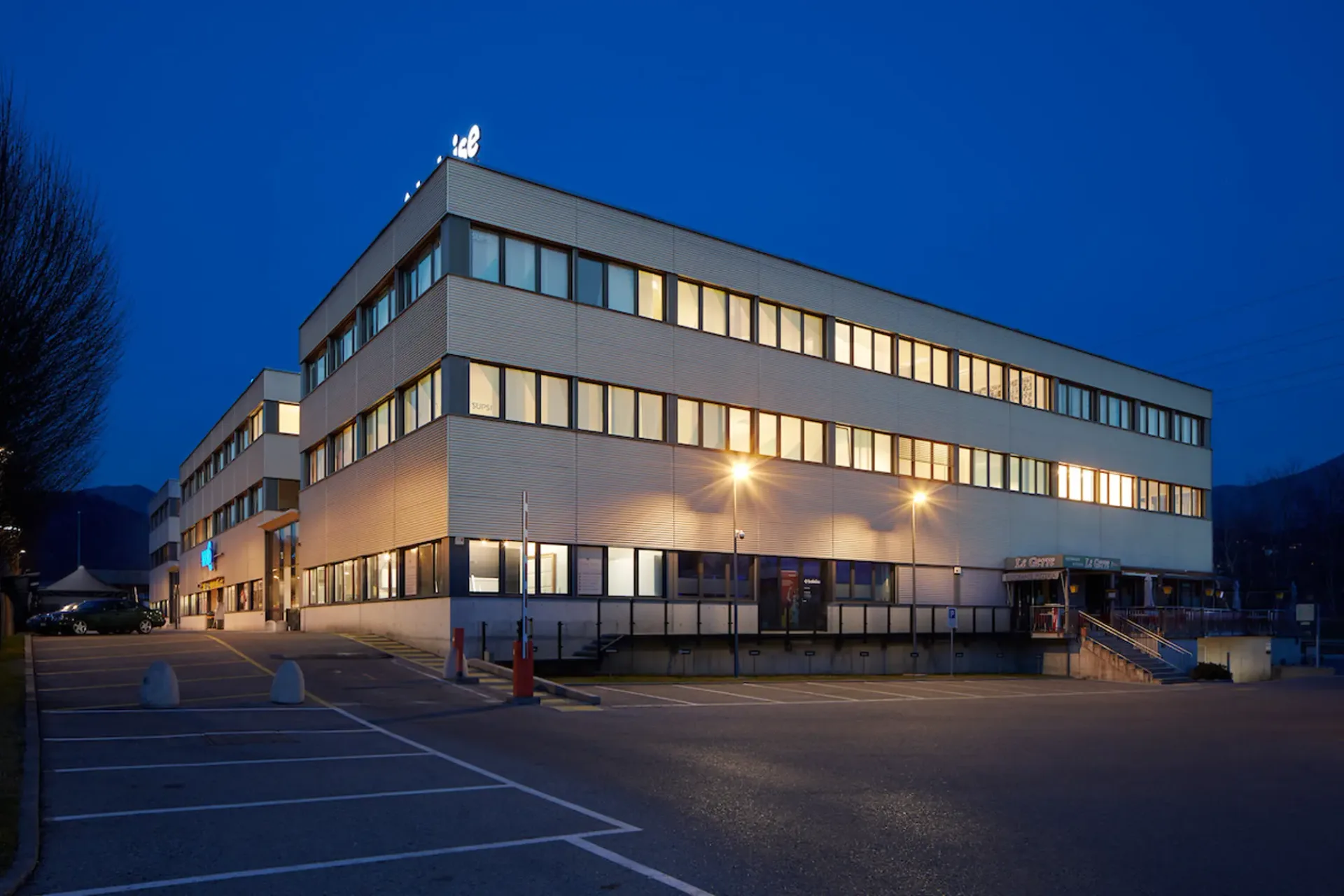 Büros in Manno - 122 oder 125 m²