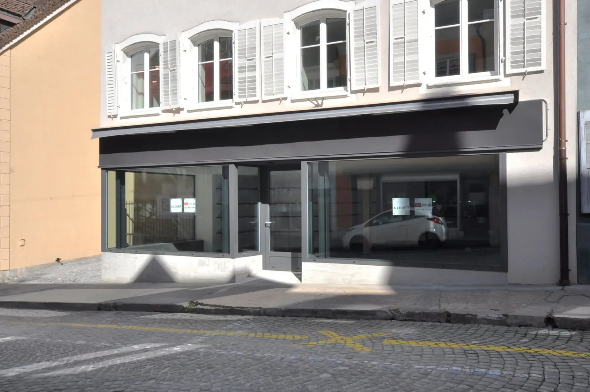 Très beau local commercial neuf de 63 m2 à Porrentruy