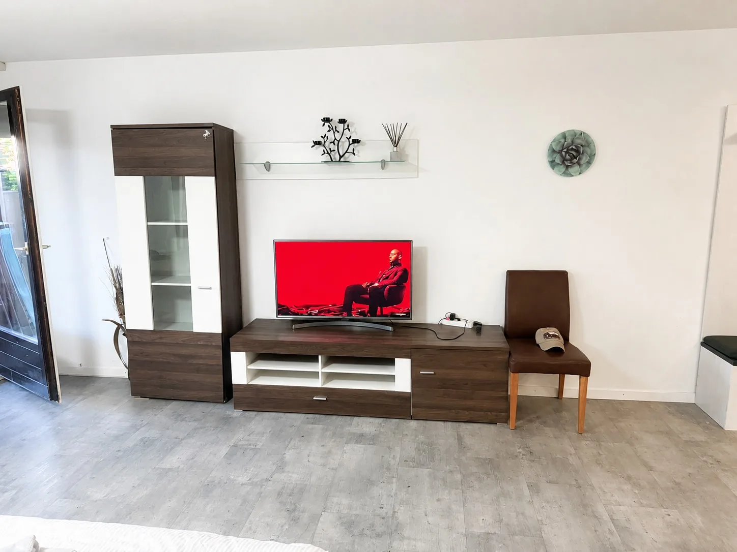 ✨ Fully Furnished 1.5-Room Apartment with Peaceful Surroundings in Birmensdorf ZH