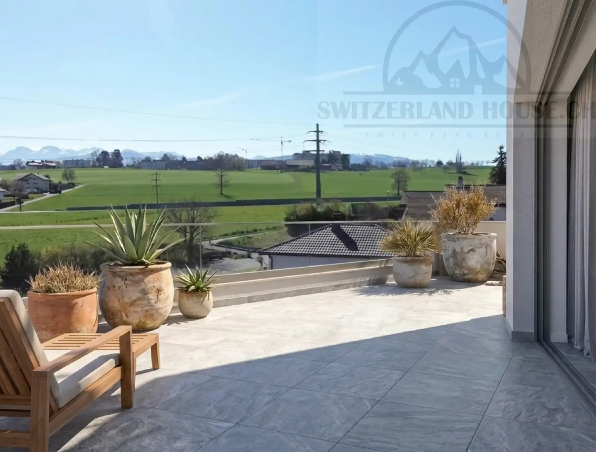 Prächtiges Attikapartment 2,5 Zimmer mit großer Terrasse und Blick in Givisiez