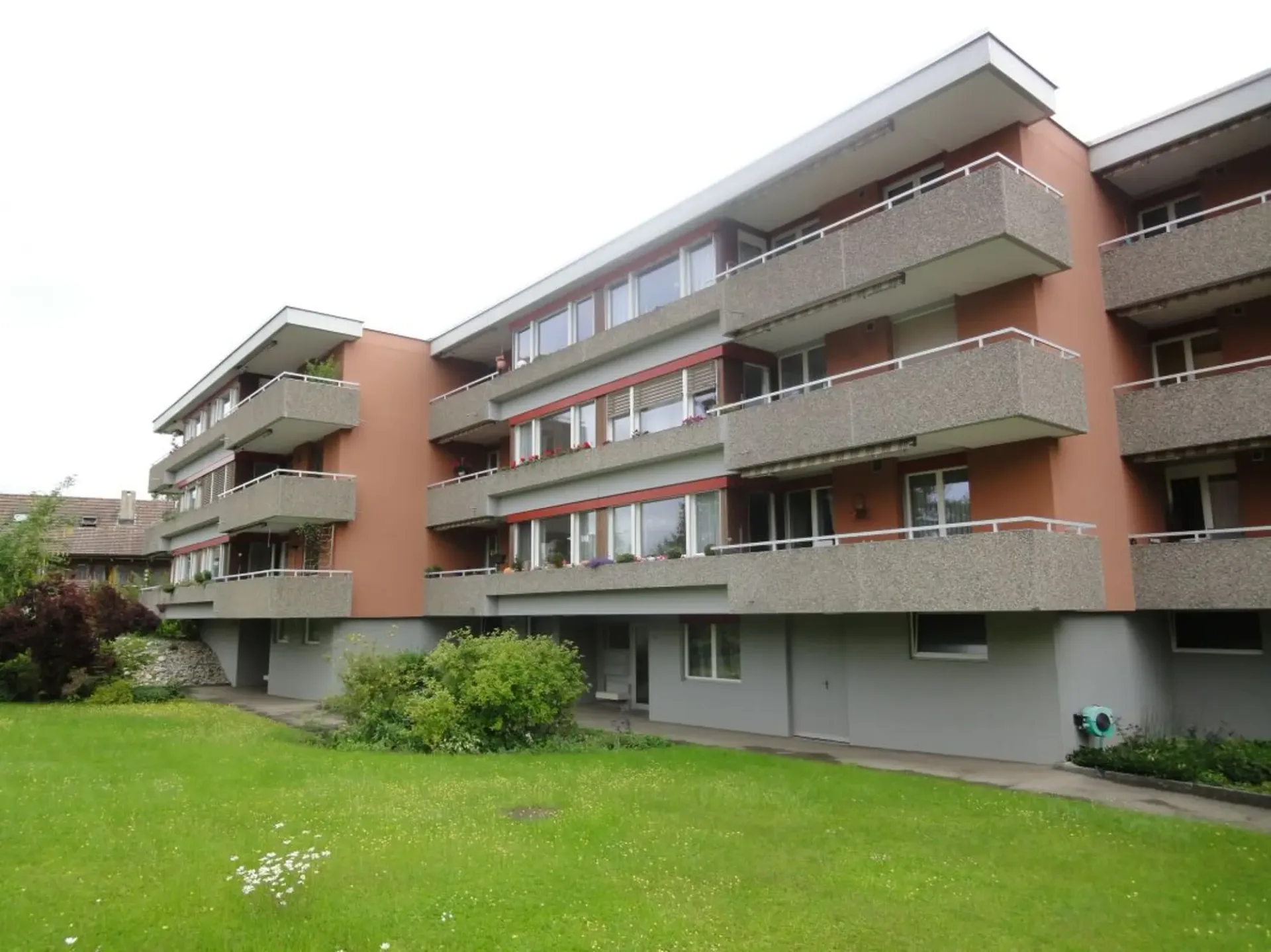 Sehr helle und ruhig gelegene Wohnung in Schaffhausen-Buchthalen.