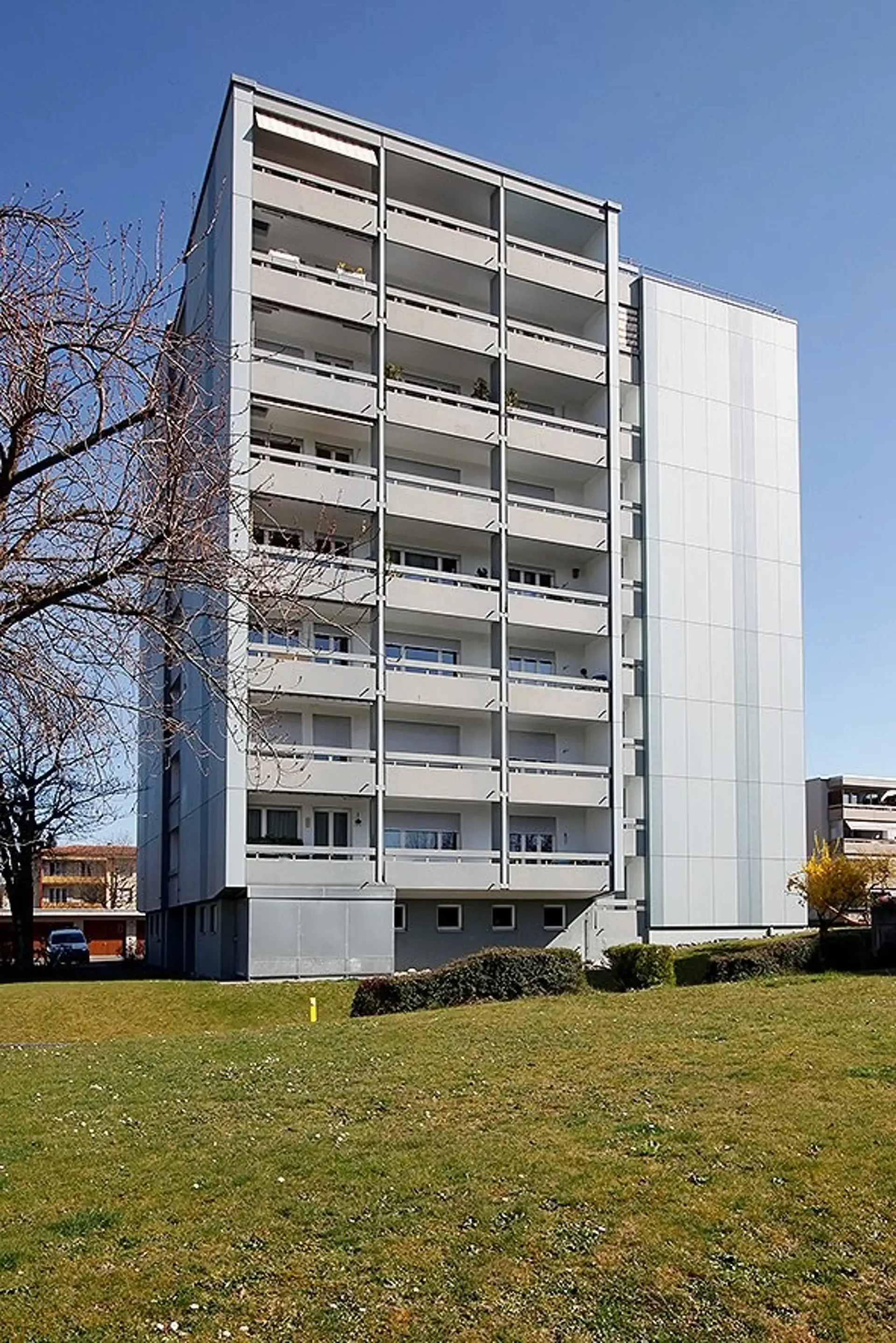 Einstellplätze in Lenzburg zu vermieten