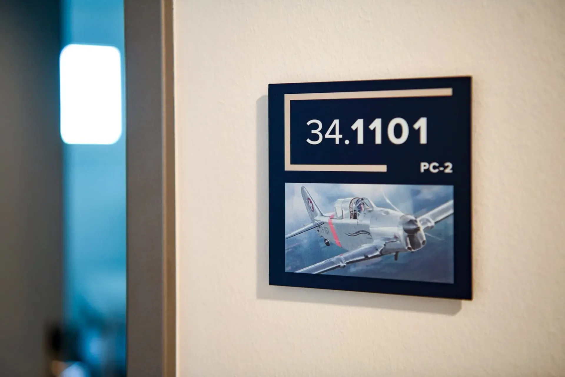 Décollage dans l'appartement meublé "PC-2" au Tower, Stans
