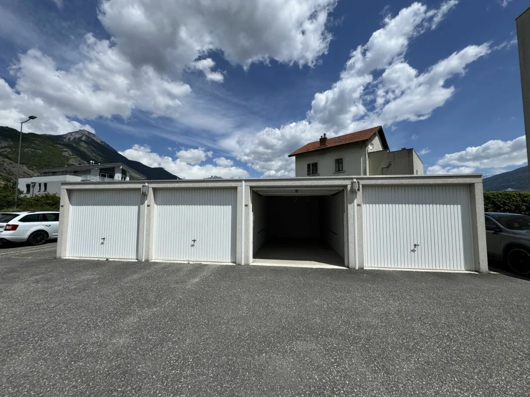Garage / box