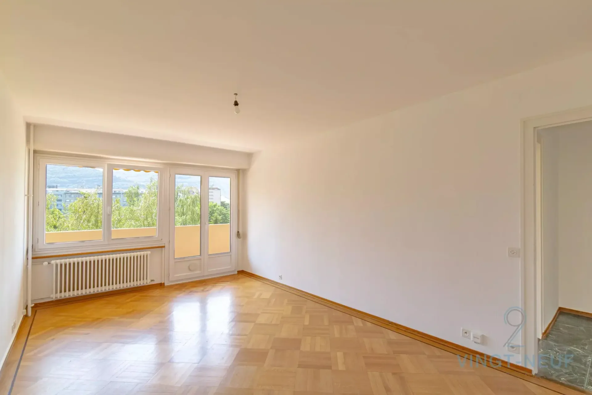 Ideales für eine Familie - 5-Zimmer-Wohnung in der Nähe von Geschäften