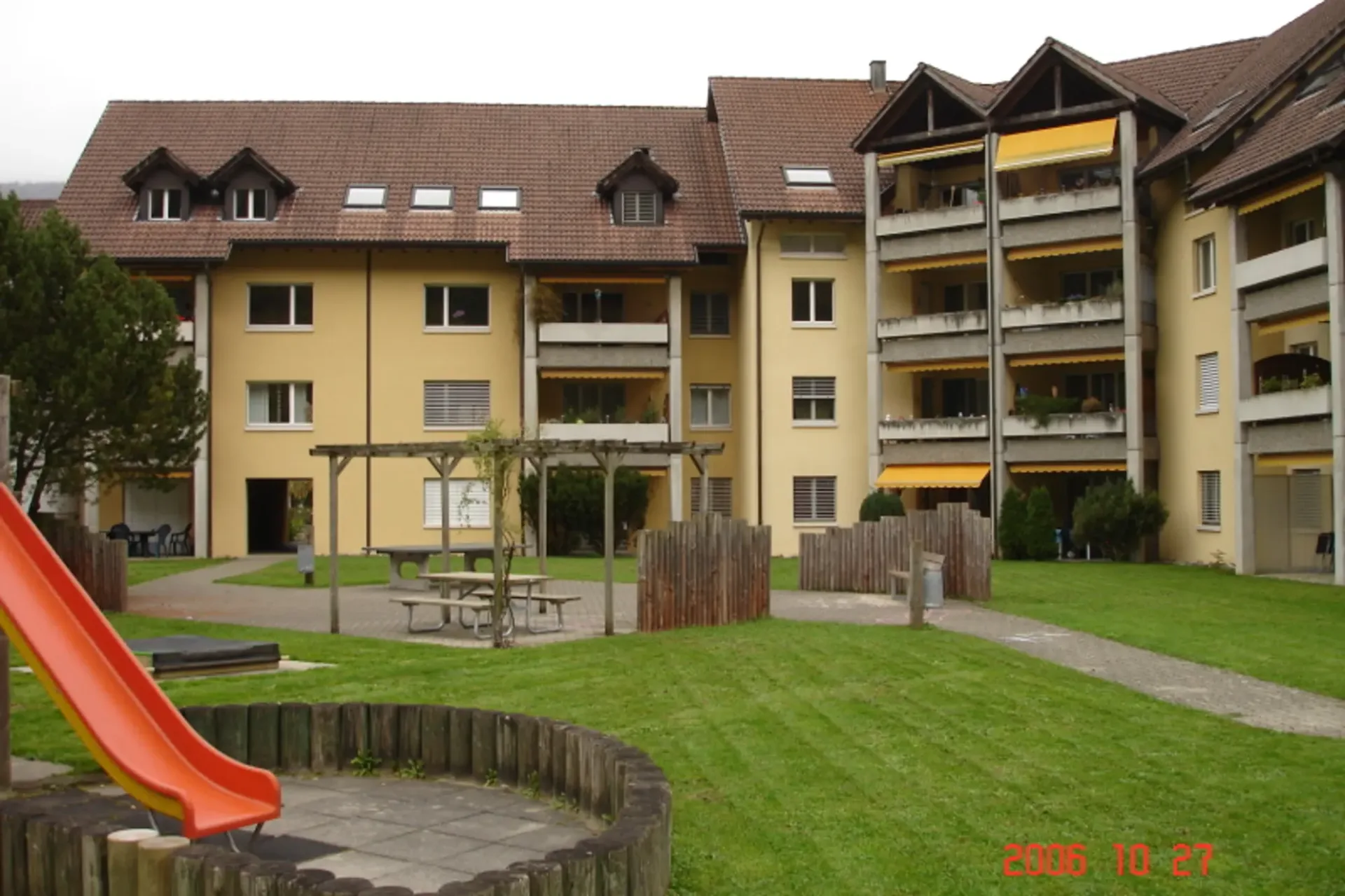 1,5-Zi-Wohnung mit Gartensitzplatz, Garagenplatz kann dazugemietet werden