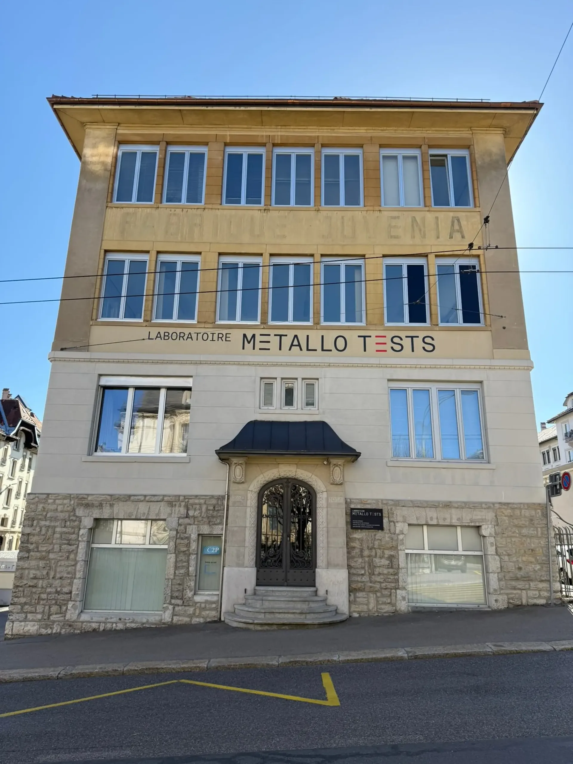 Renovierte Industriefläche in La Chaux-de-Fonds – 228 m² im Herzen des Uhrenerbes
