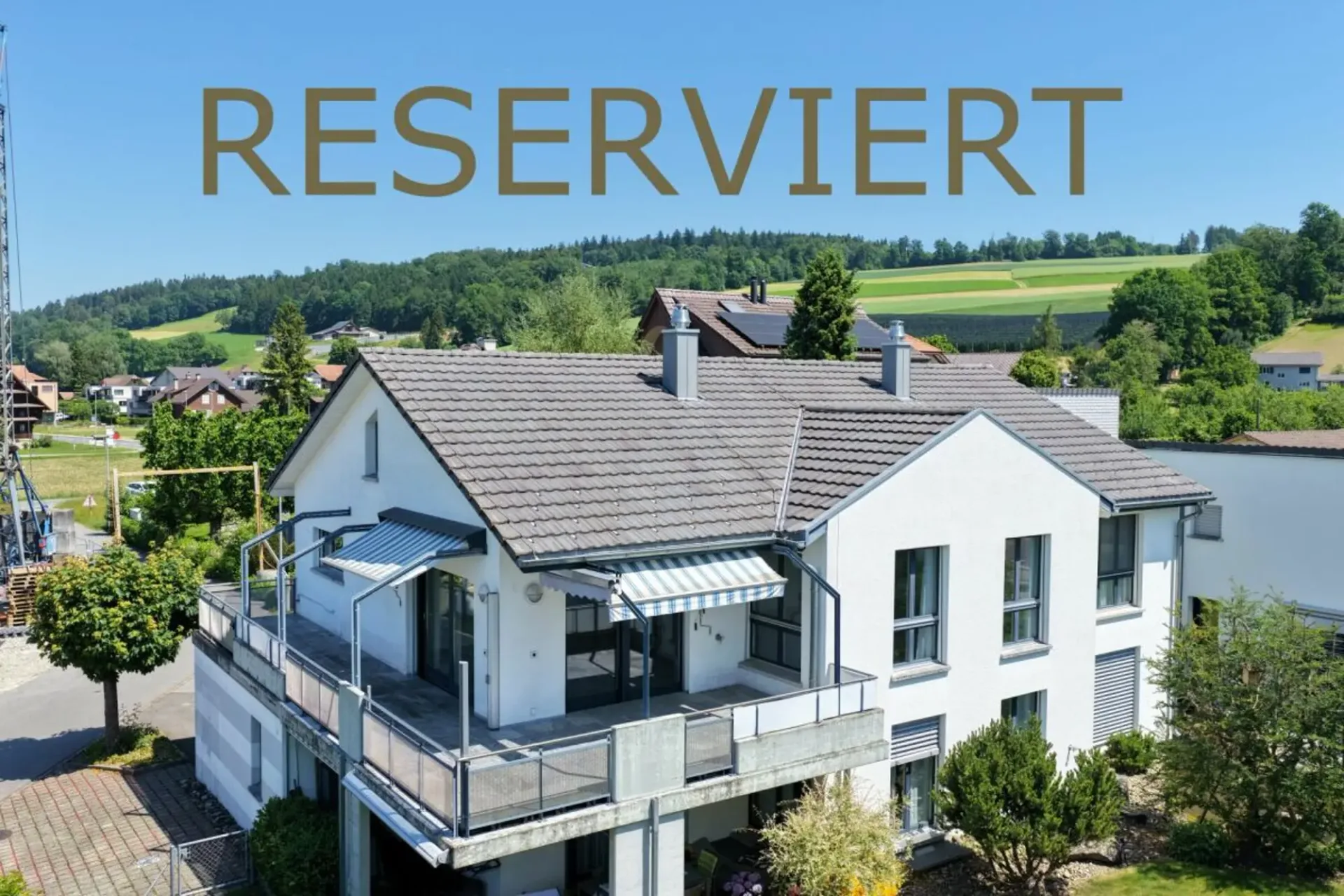 Einzigartige Maisonette-Dachwohnung mit sonniger Terrasse