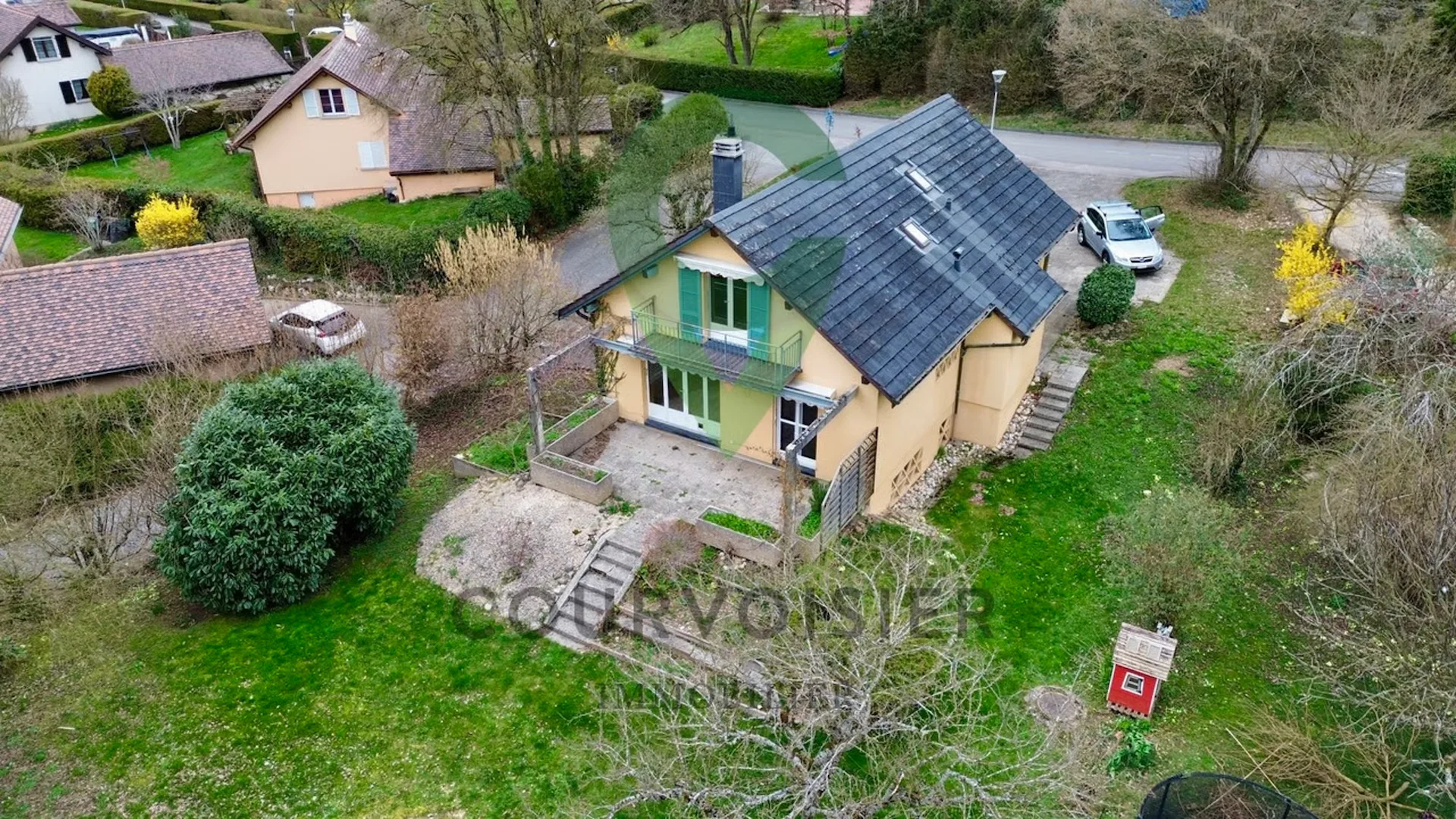 Einfamilienhaus mit Renovierungsbedarf und Erweiterungspotenzial