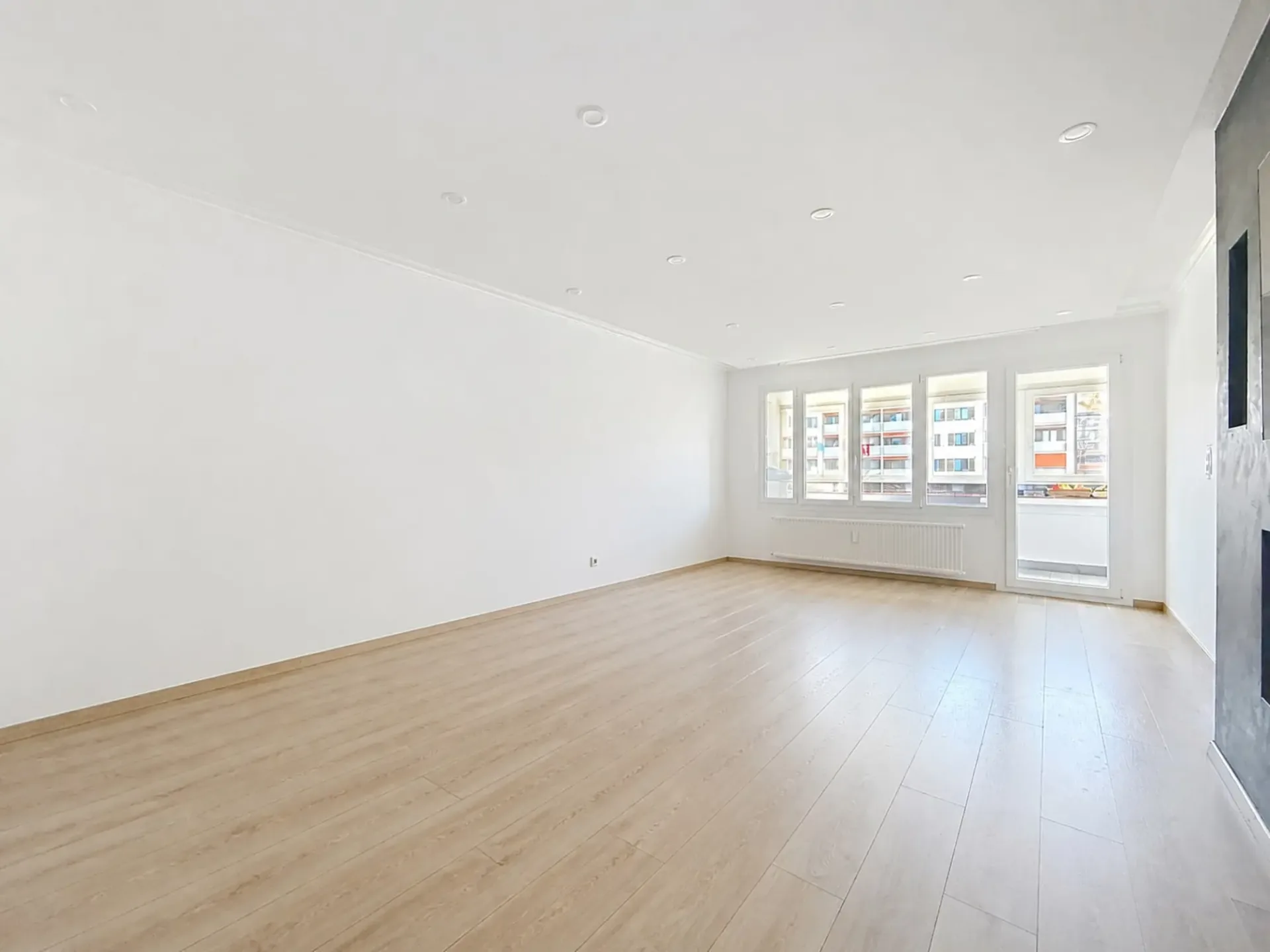 Geräumige 5,5-Zimmer-Wohnung mit Veranda, im Herzen von La Chaux-de-Fonds