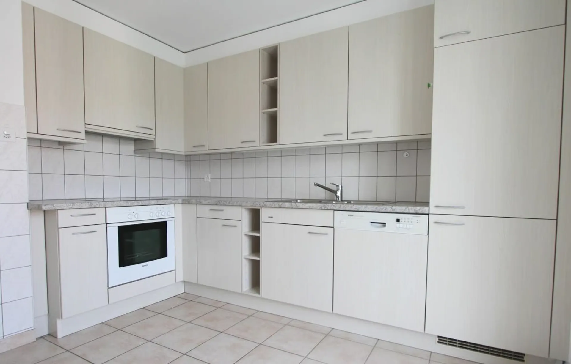 Wohnung mit 3.0 Zimmern und Balkon