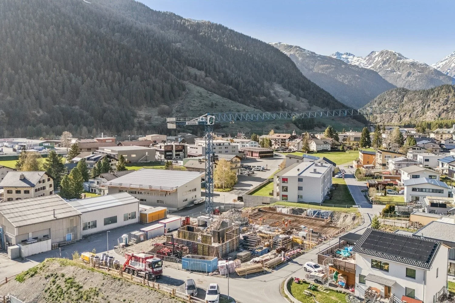 Wohnen, wo das Engadin am schönsten ist - 3.5-Zi.-Wohnung in Zernez