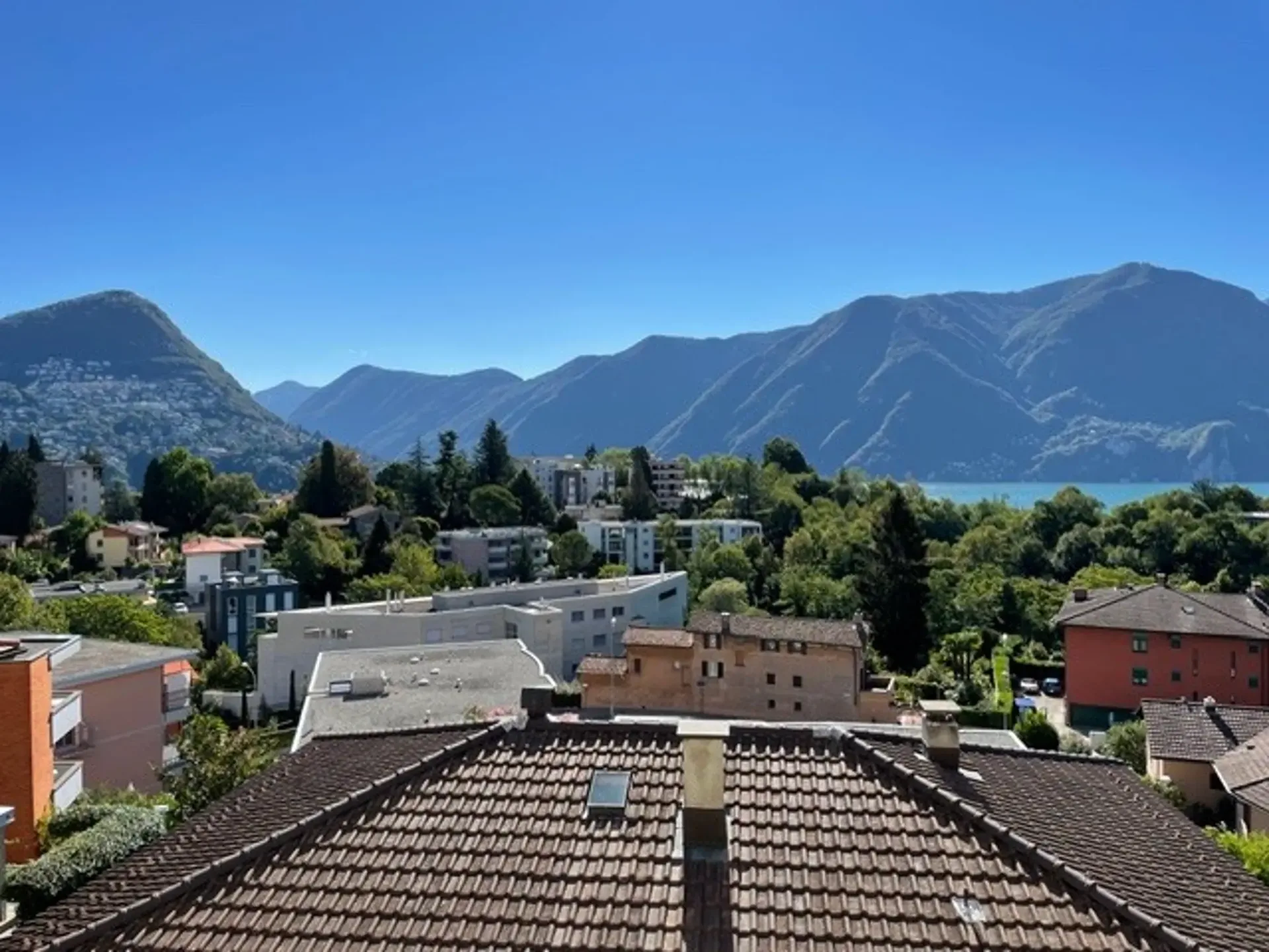 Elegante 3.5 locali ristrutturato con vista panoramica