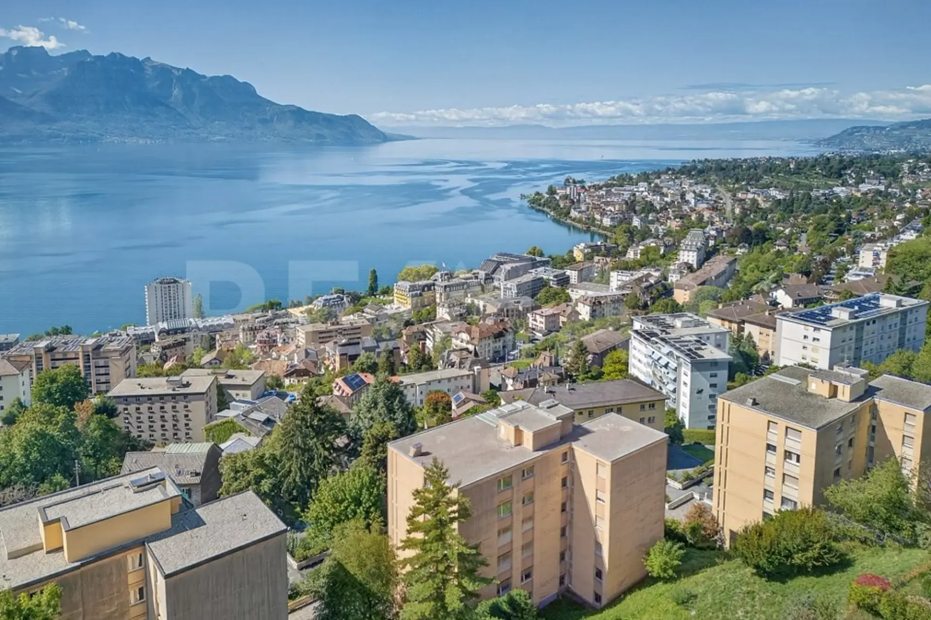 Il Lago di Ginevra a perdita di vista: superbo 4,5 locali a Montreux