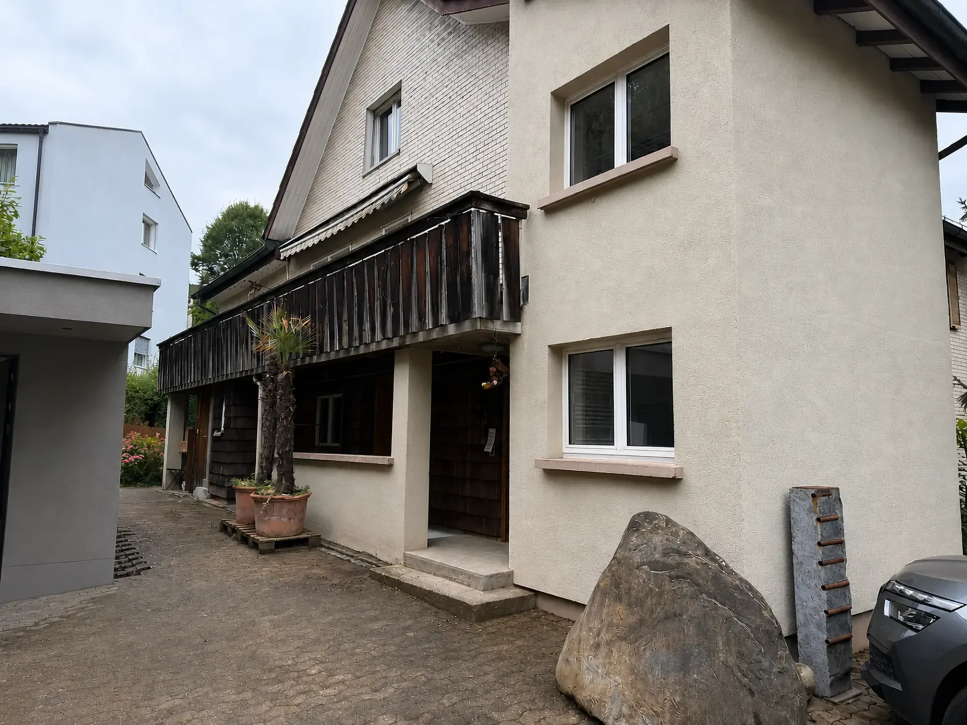 Cozy 3-room old building apartment on Oberstrasse in St. Gallen
