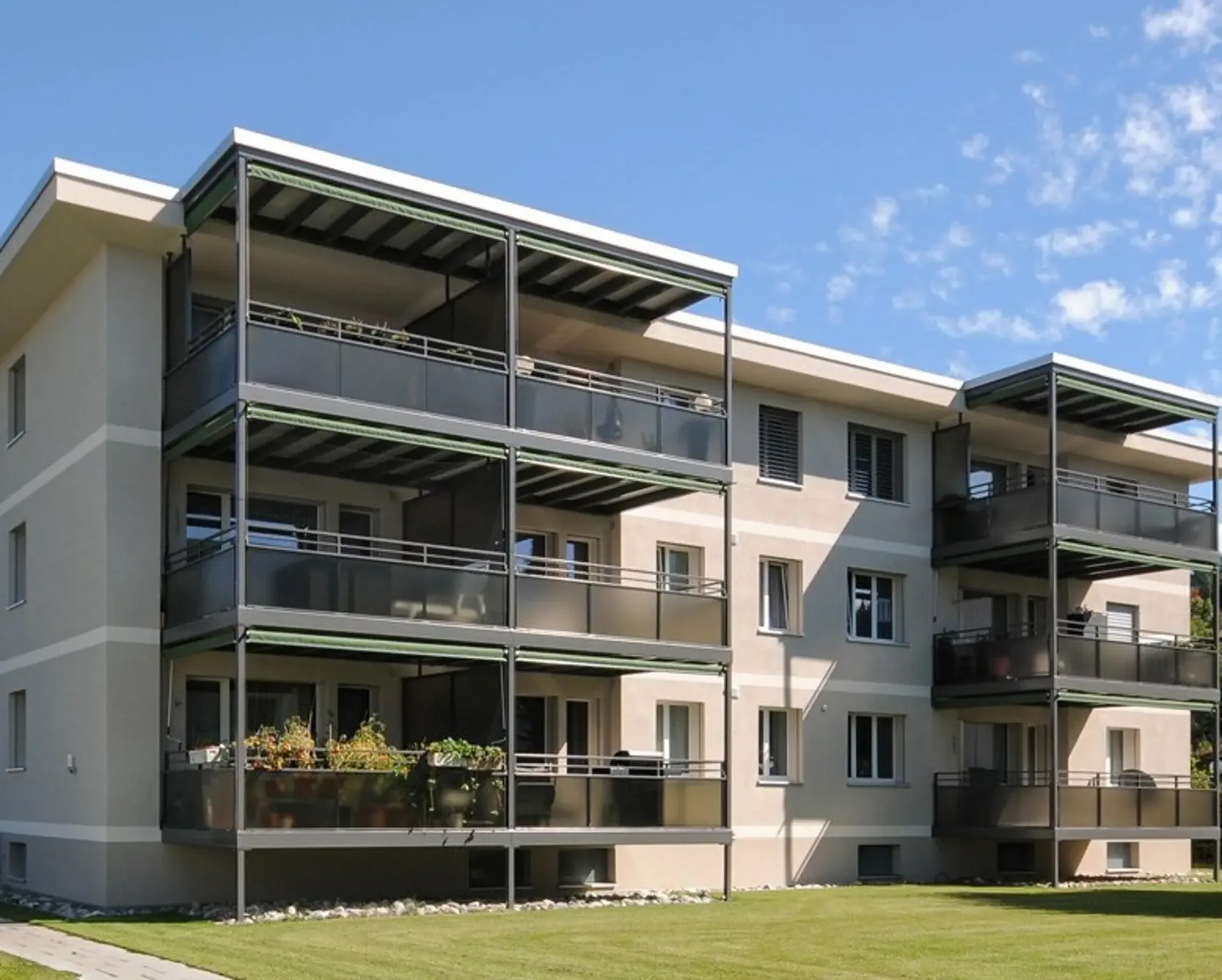 Appartement lumineux 2.5 pièces avec balcon à Rothrist