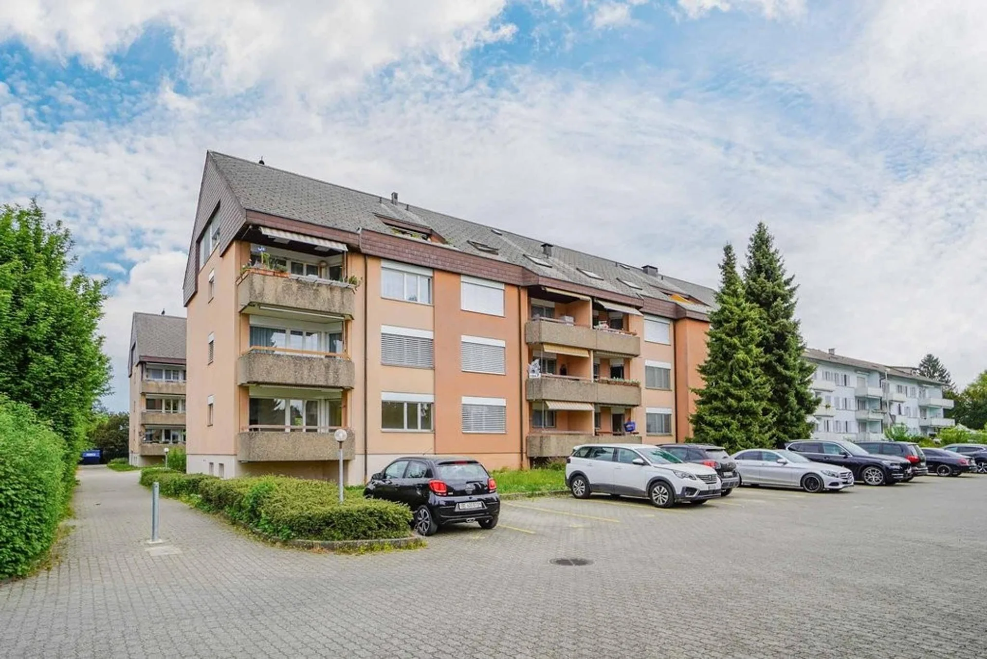 neu sanierte Wohnung