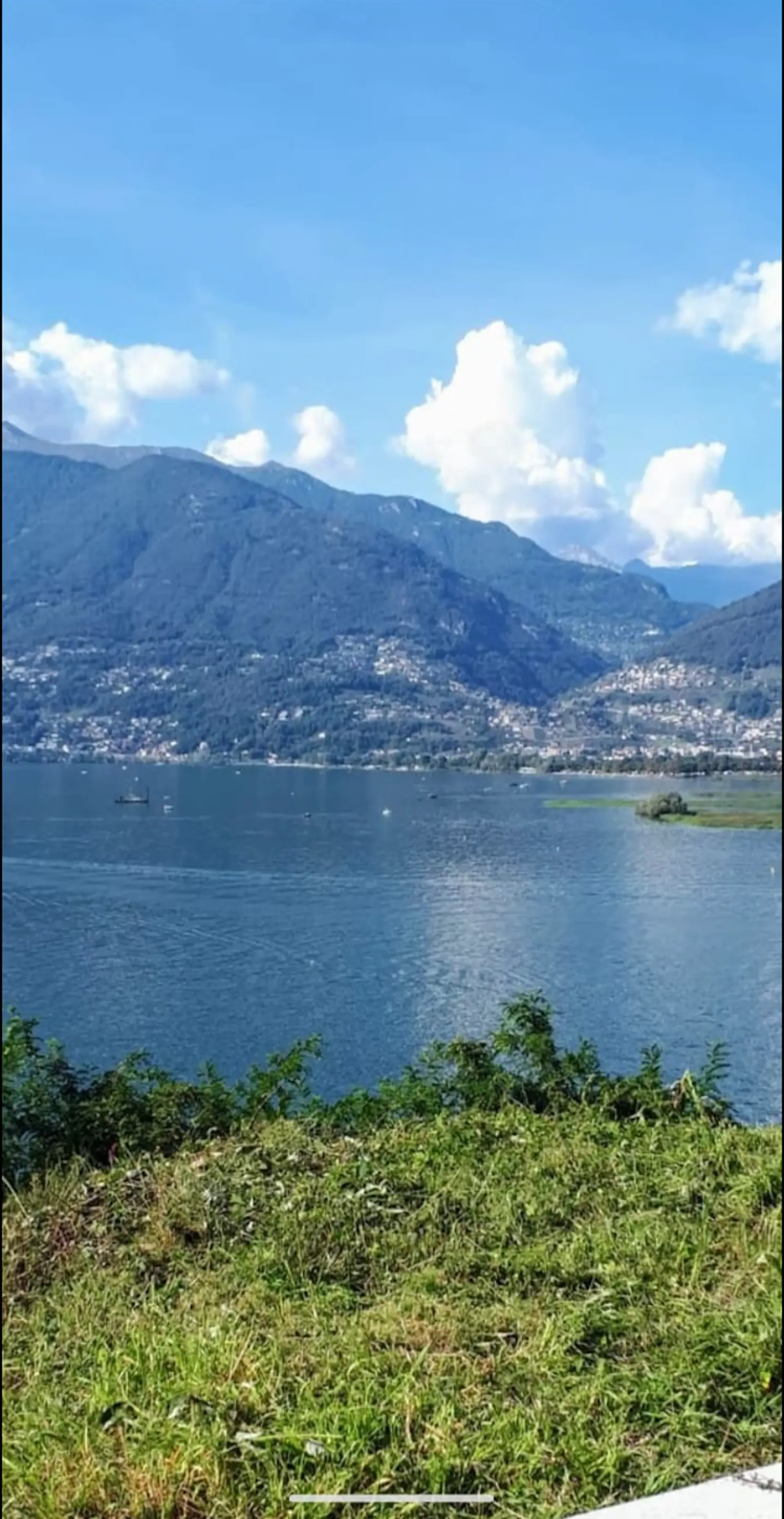 Terreno edificabile con vista panoramica sul Lago Maggiore e sulle montagne