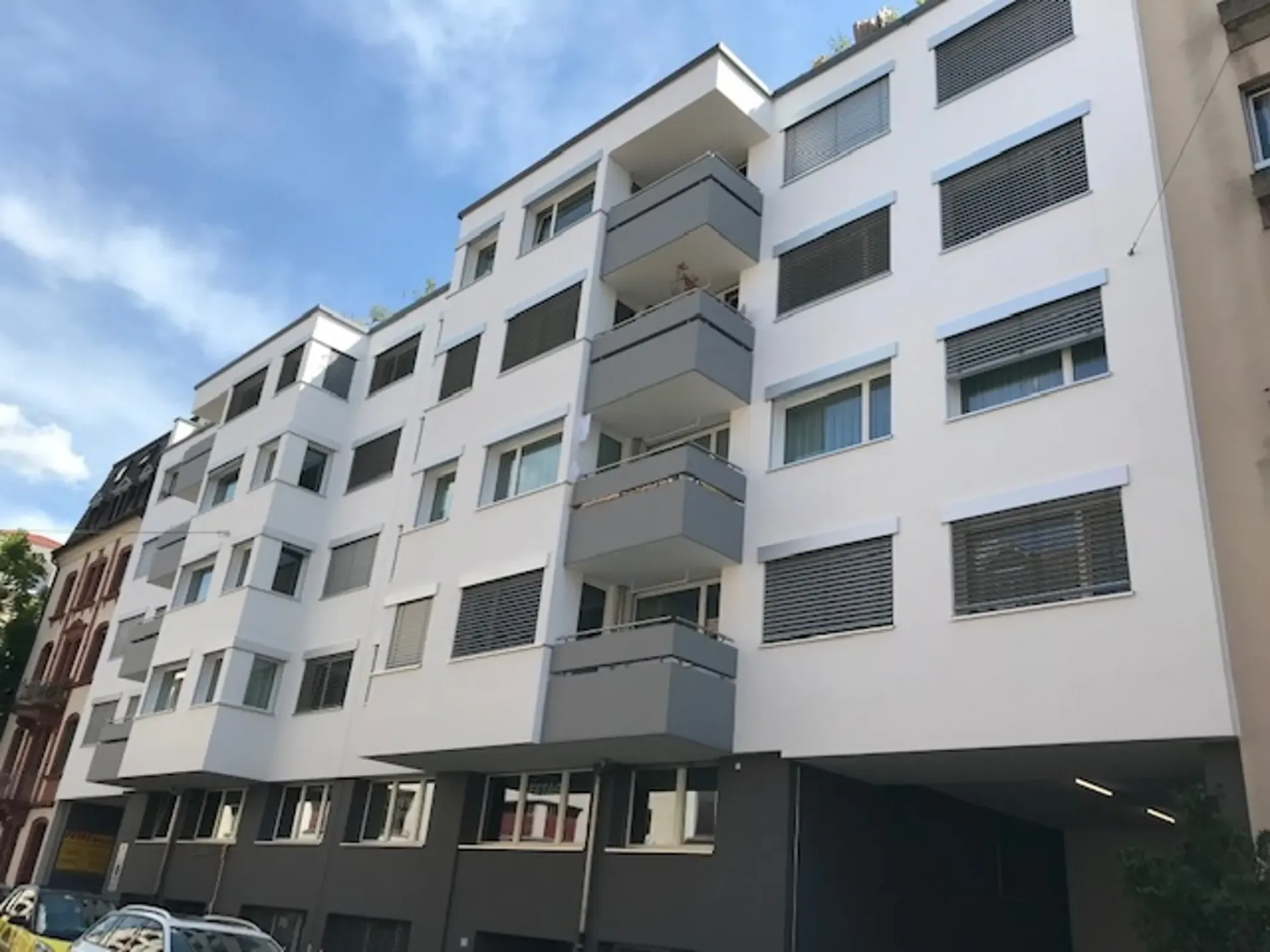 Parcheggio centrale nel quartiere di Klybeck