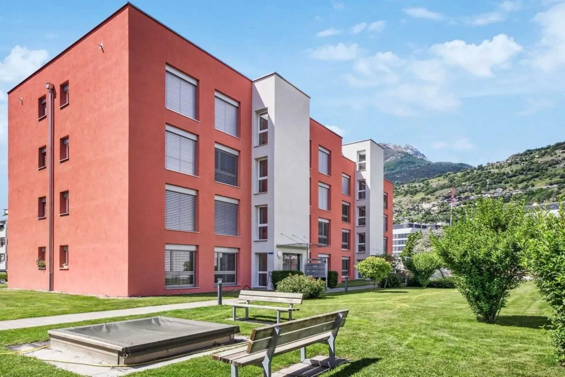 Central family apartment looking for new occupants