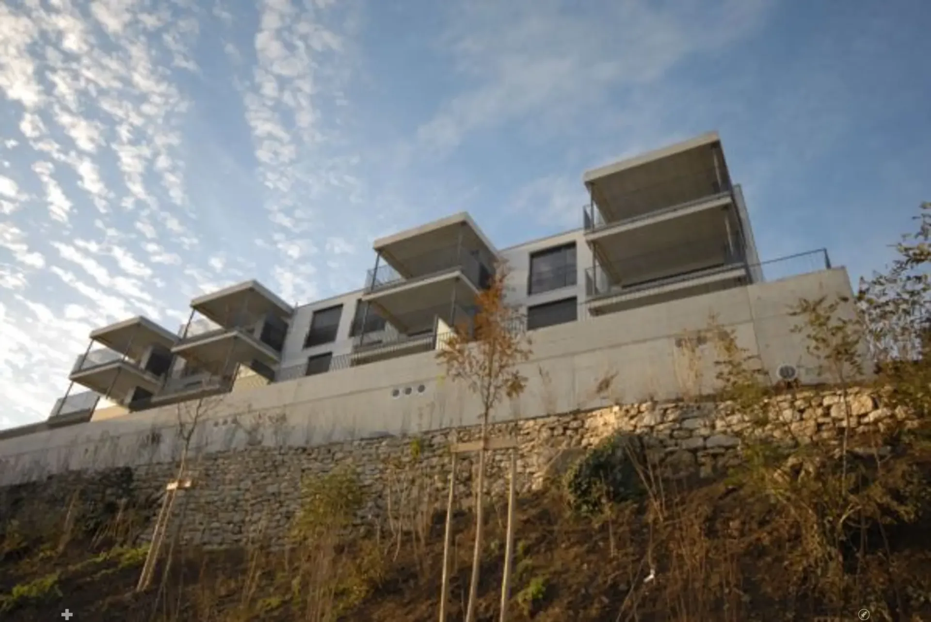 Appartement moderne de 3.5 pièces avec balcon à Bienne
