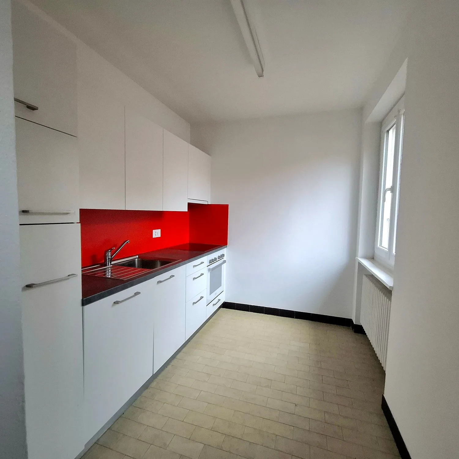 Zweizimmerwohnung mit Balkon in Montagnola – Sofort verfügbar