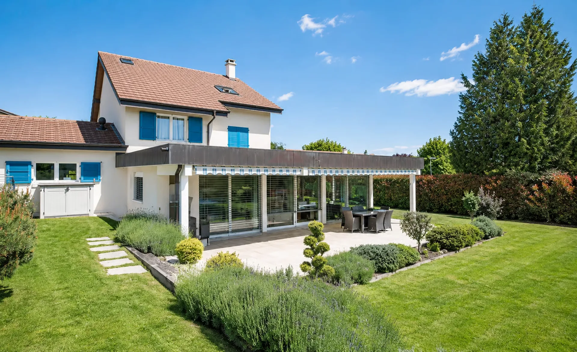 CRANS | Familienvilla mit 240 m², 6 Zimmern und 7 Parkplätzen