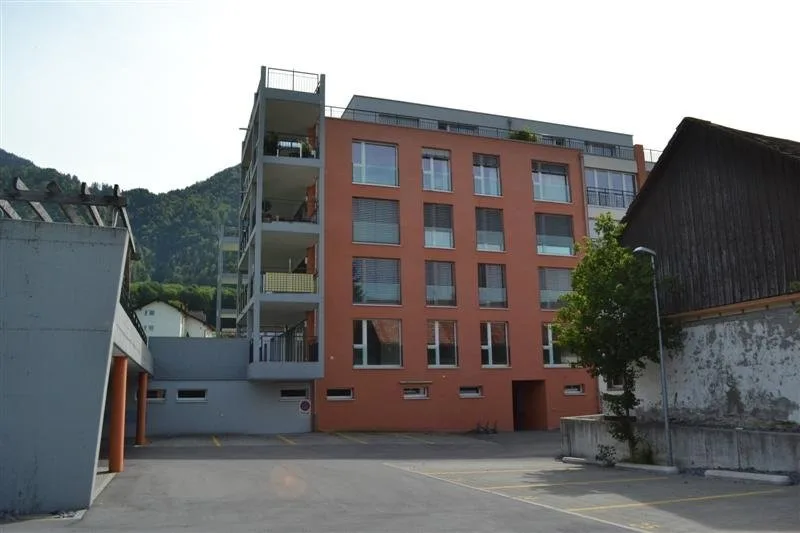 Parcheggio esterno in affitto