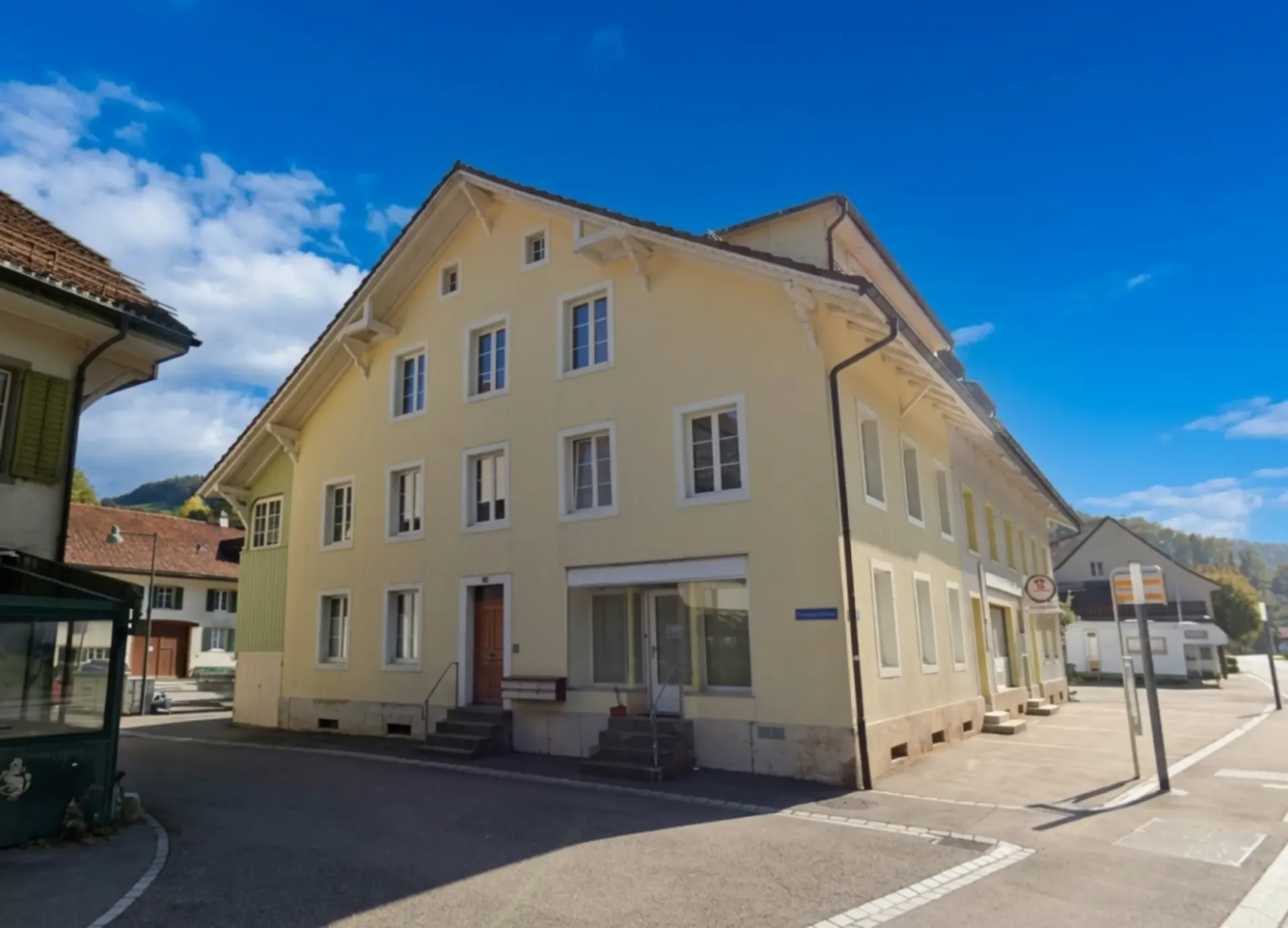 Mehrgenerationenhaus oder Renditeobjekt in Langenbruck