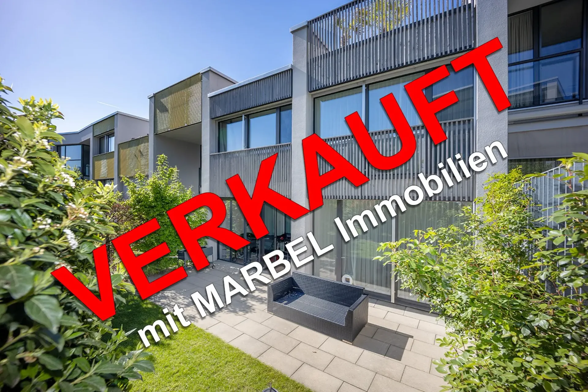 RESERVED - Exclusive MINERGIE row single-family house in attractive residential area