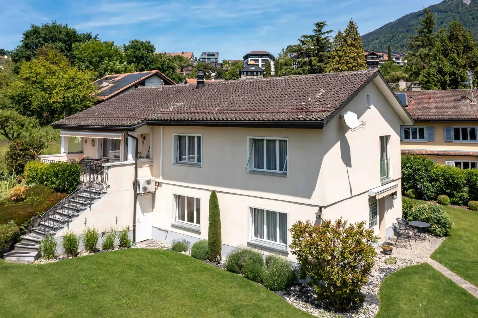 Villa mit Charakter in einer grünen Umgebung