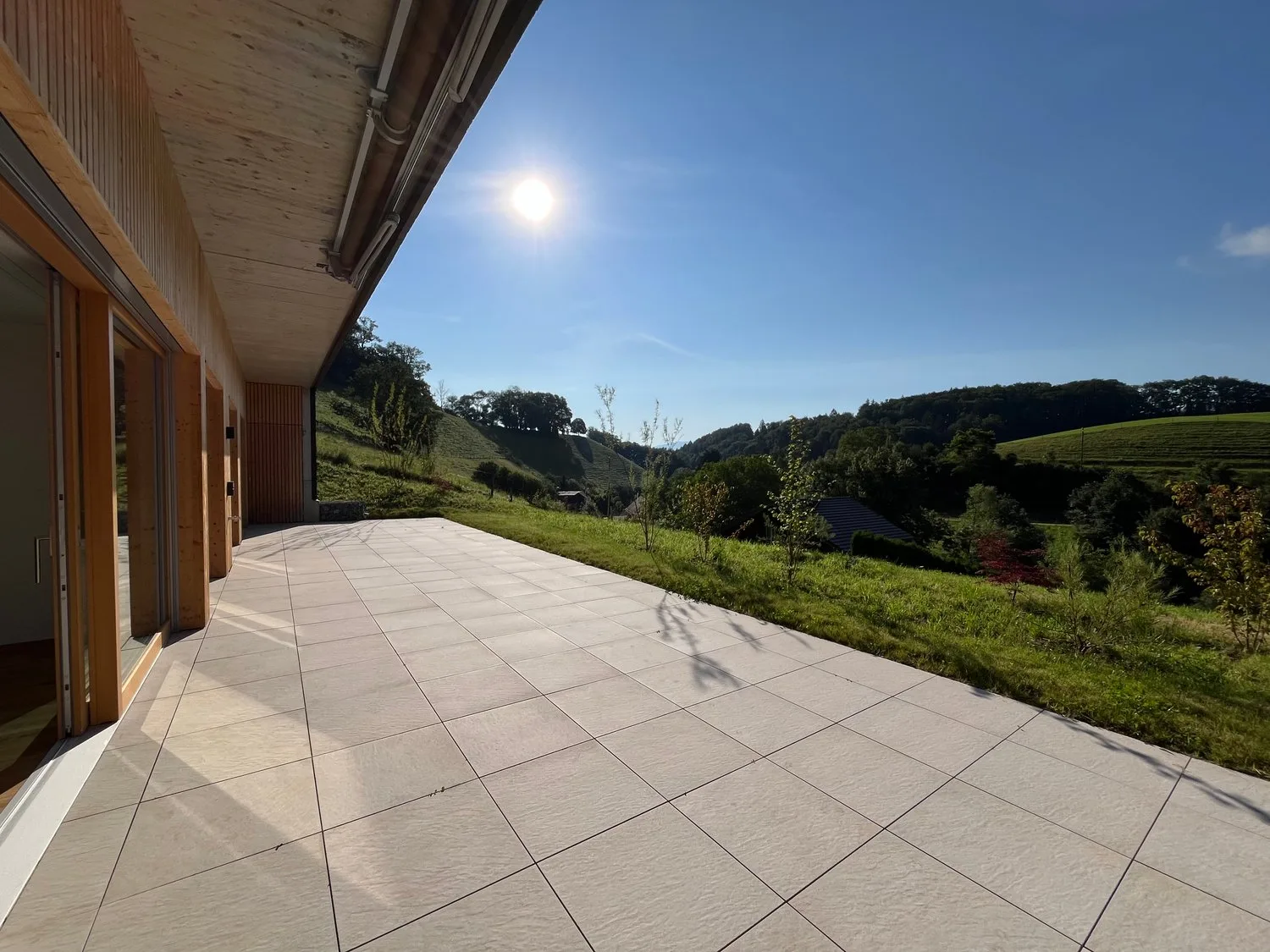 Appartamento moderno di 4,5 locali con grande terrazza