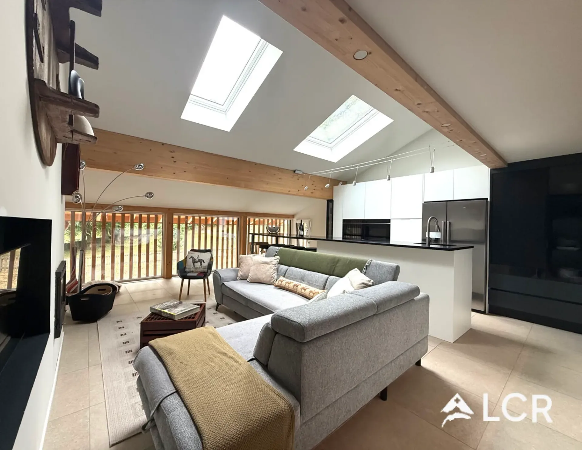 Schönes neues 4-Zimmer-Apartment mit Garten - Attalens
