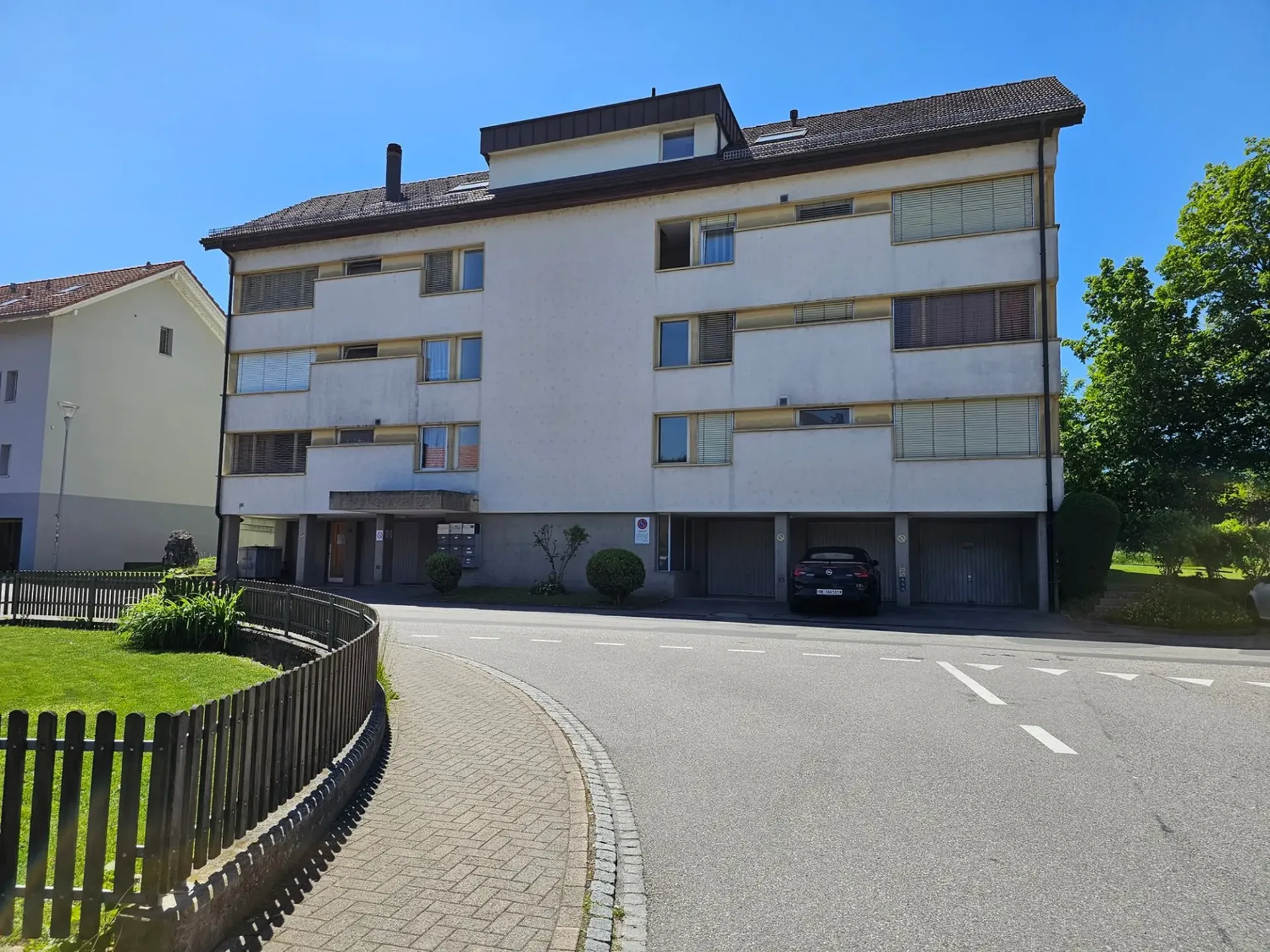 Gemütliche 4-Zimmer-Wohnung mit Balkon und Aussicht auf die Emme!