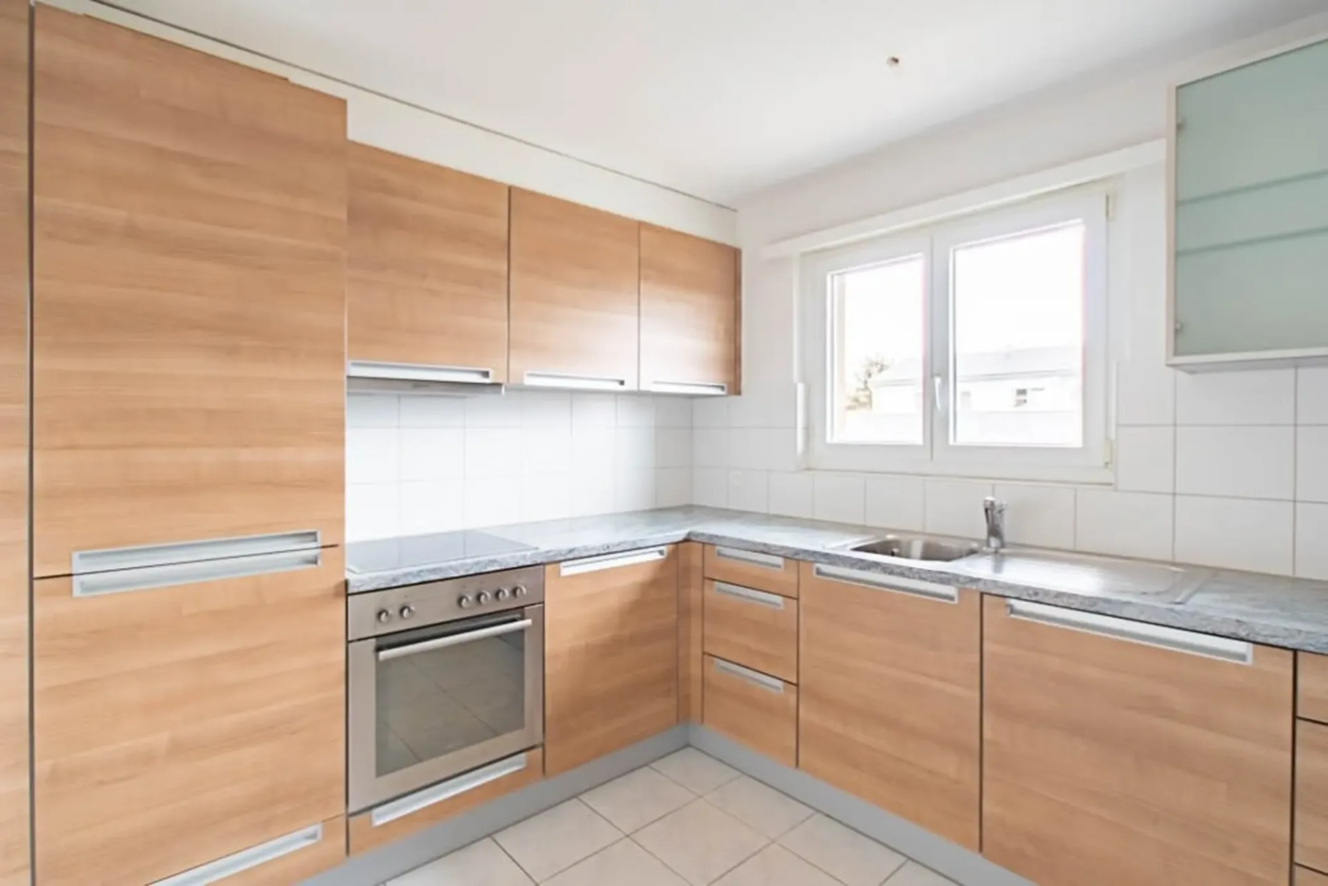 gemütliche 4.5 Zimmer-Wohnung mit Balkon