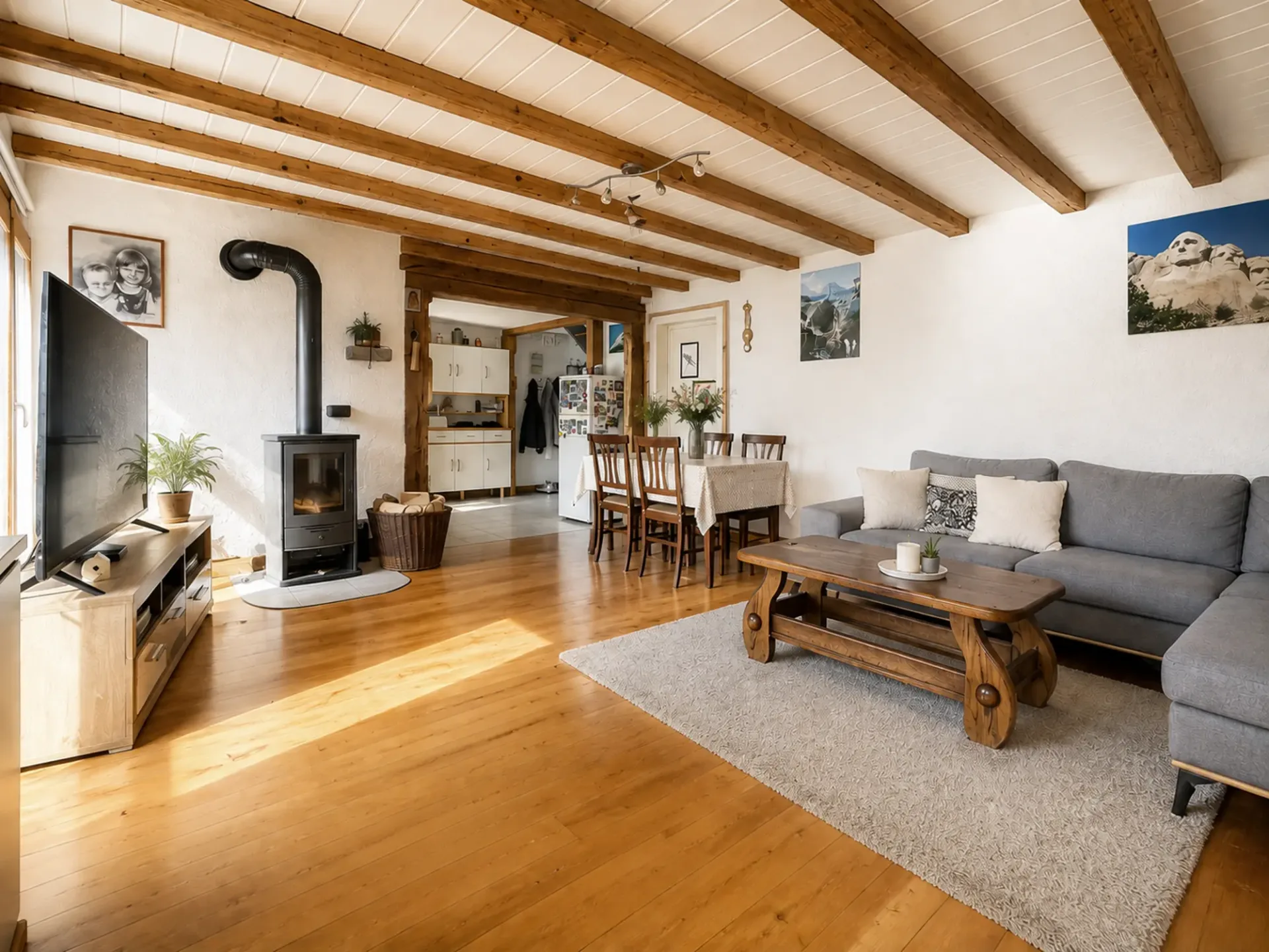 Casa bifamiliare con 6,5 locali e vista sulle montagne