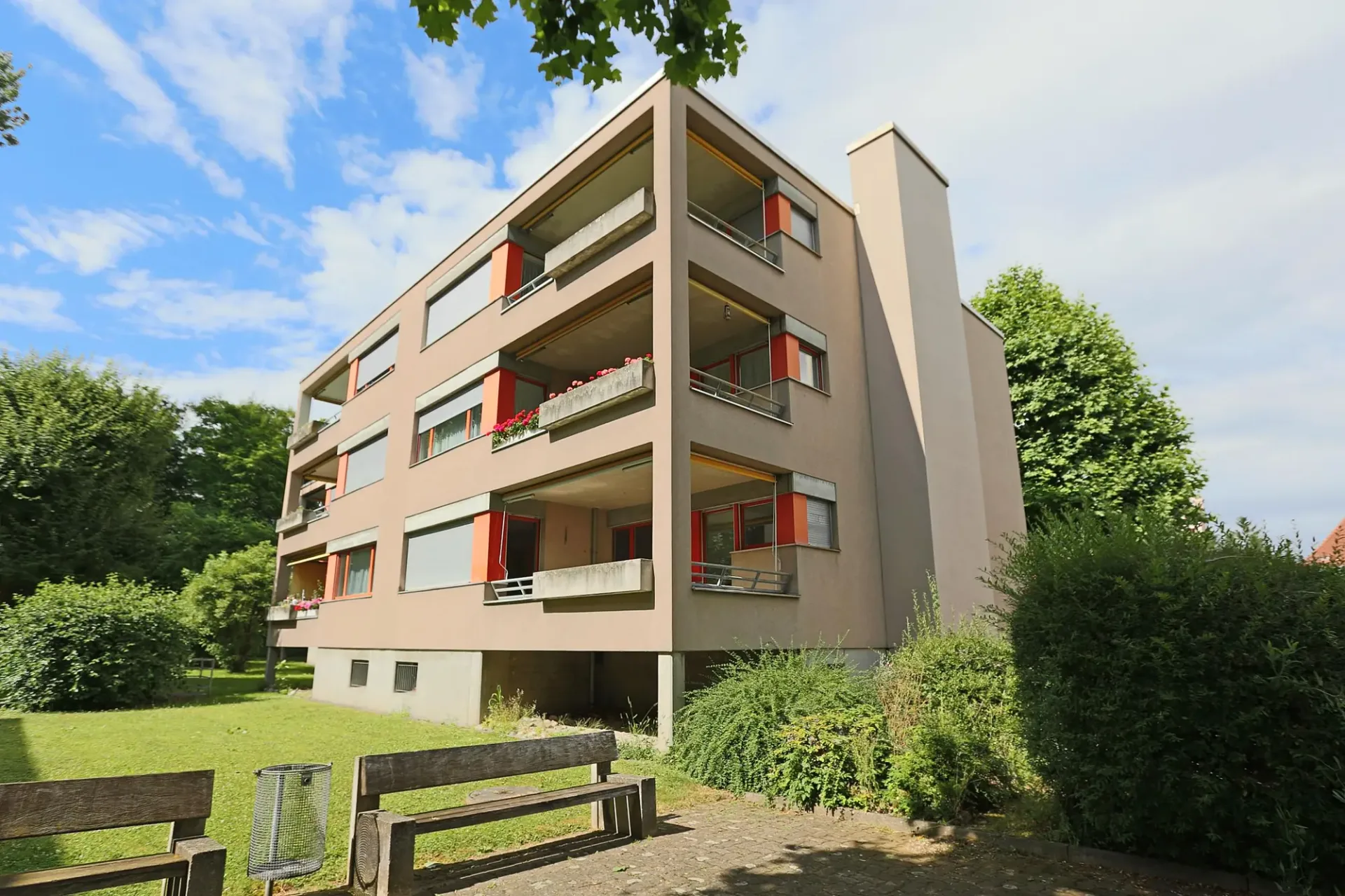 Gemütliche 2.0-Zimmerwohnung an ruhiger Lage direkt an der Stadtgrenze