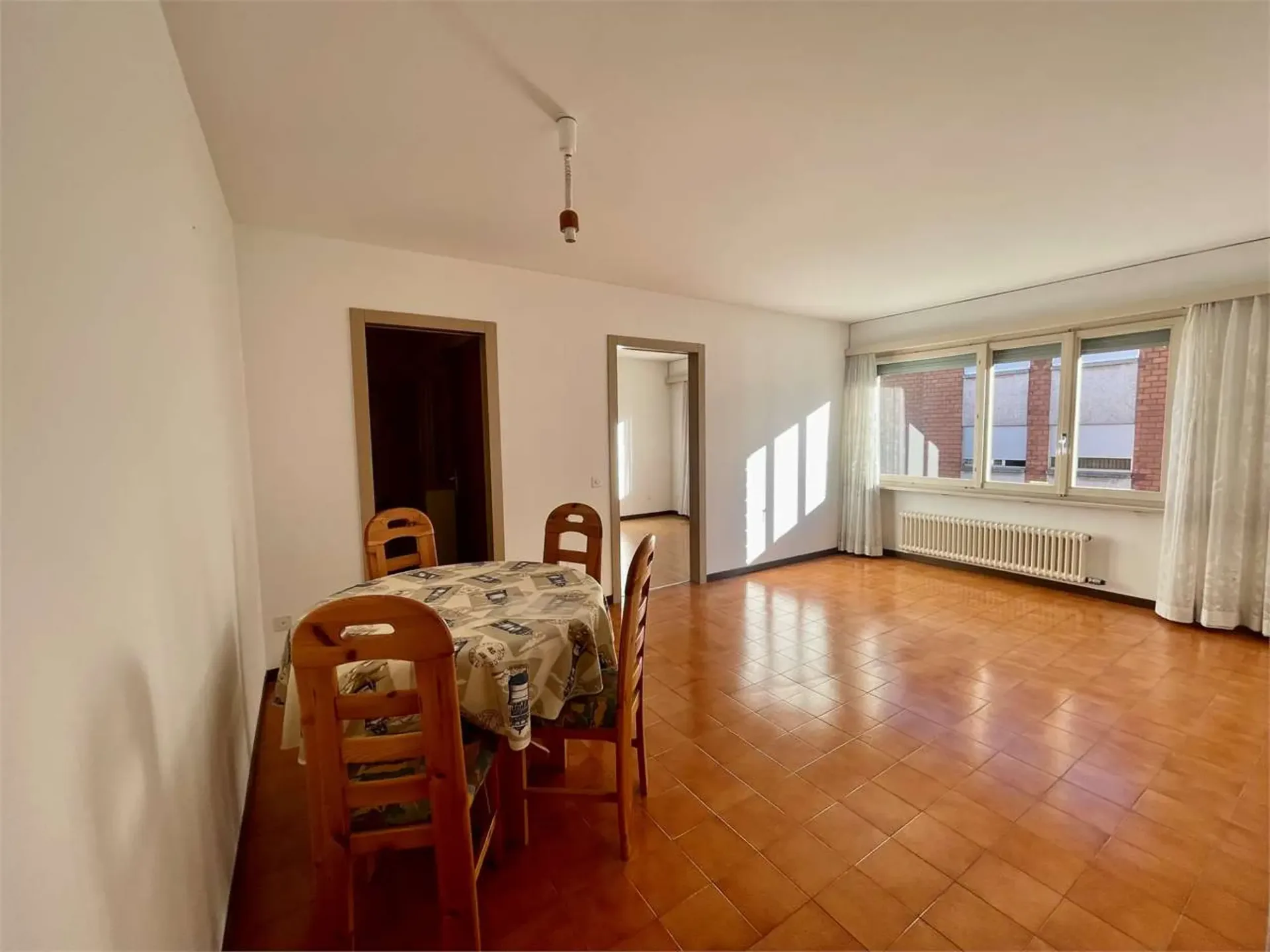 Zweieinhalb-Zimmer-Wohnung im Herzen von Mendrisio