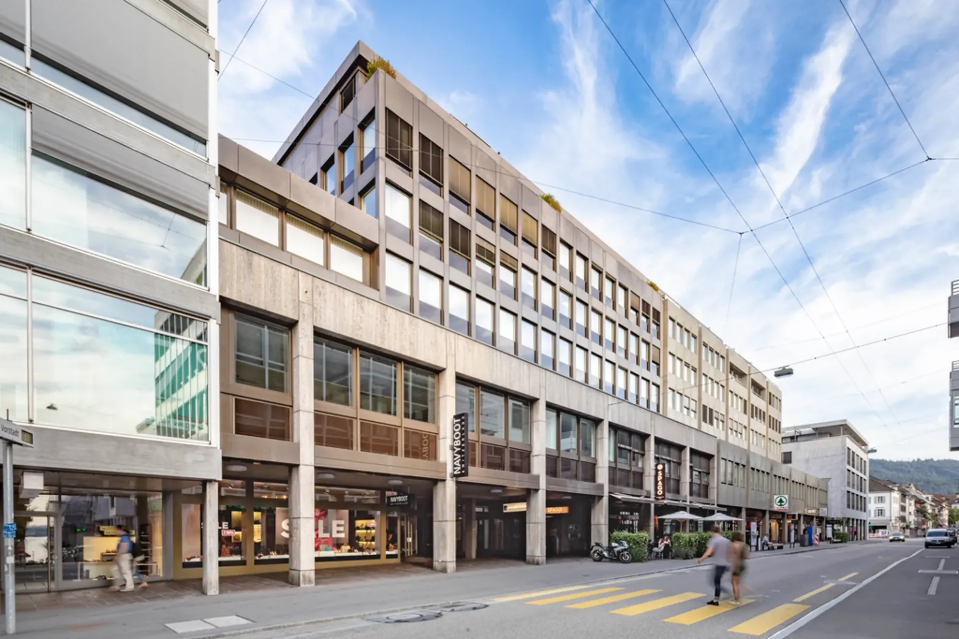 Surface commerciale attractive dans un excellent emplacement à Zug