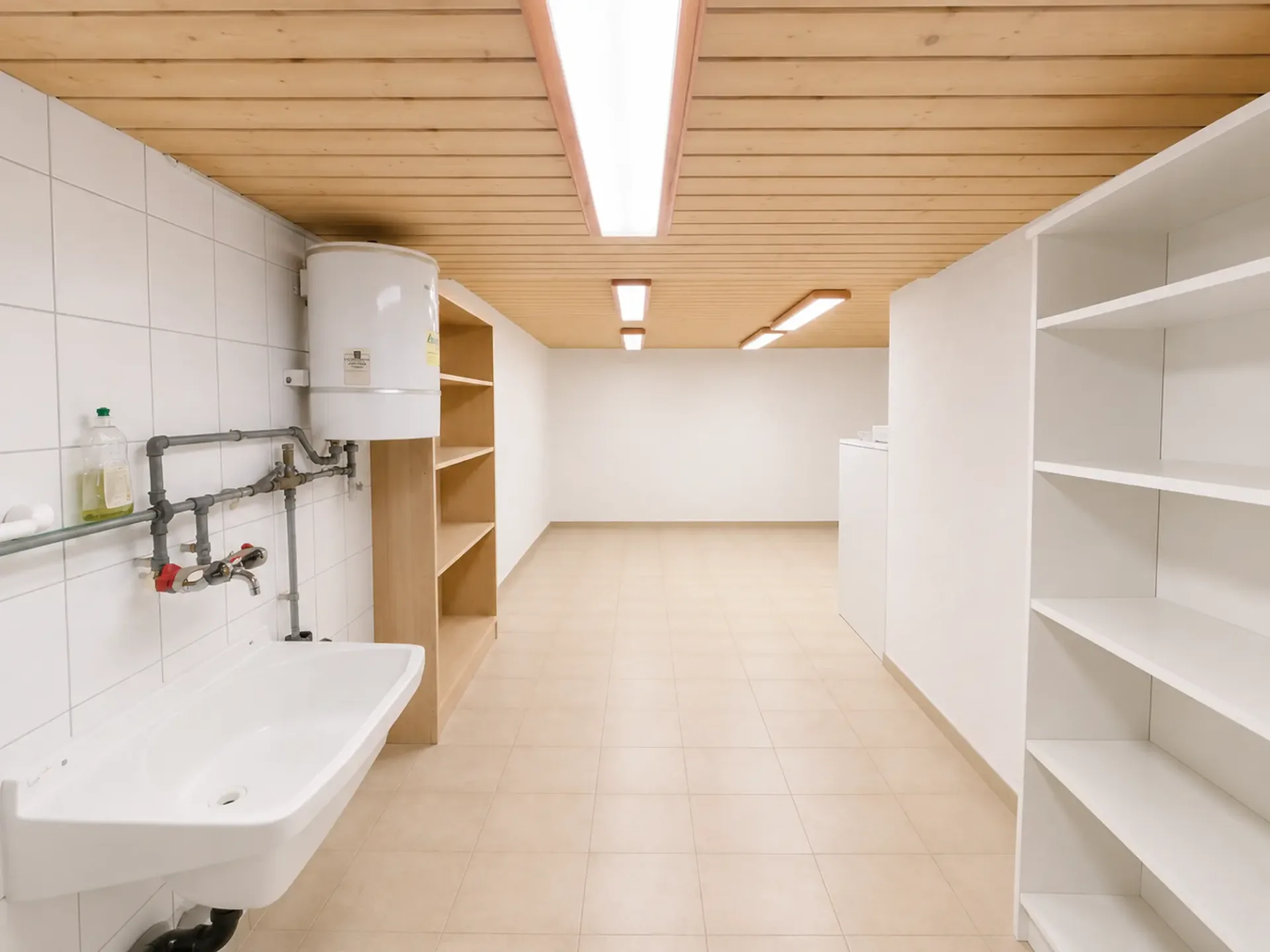 Büro- oder Lagerraum zu vermieten – ab 01.10.2026