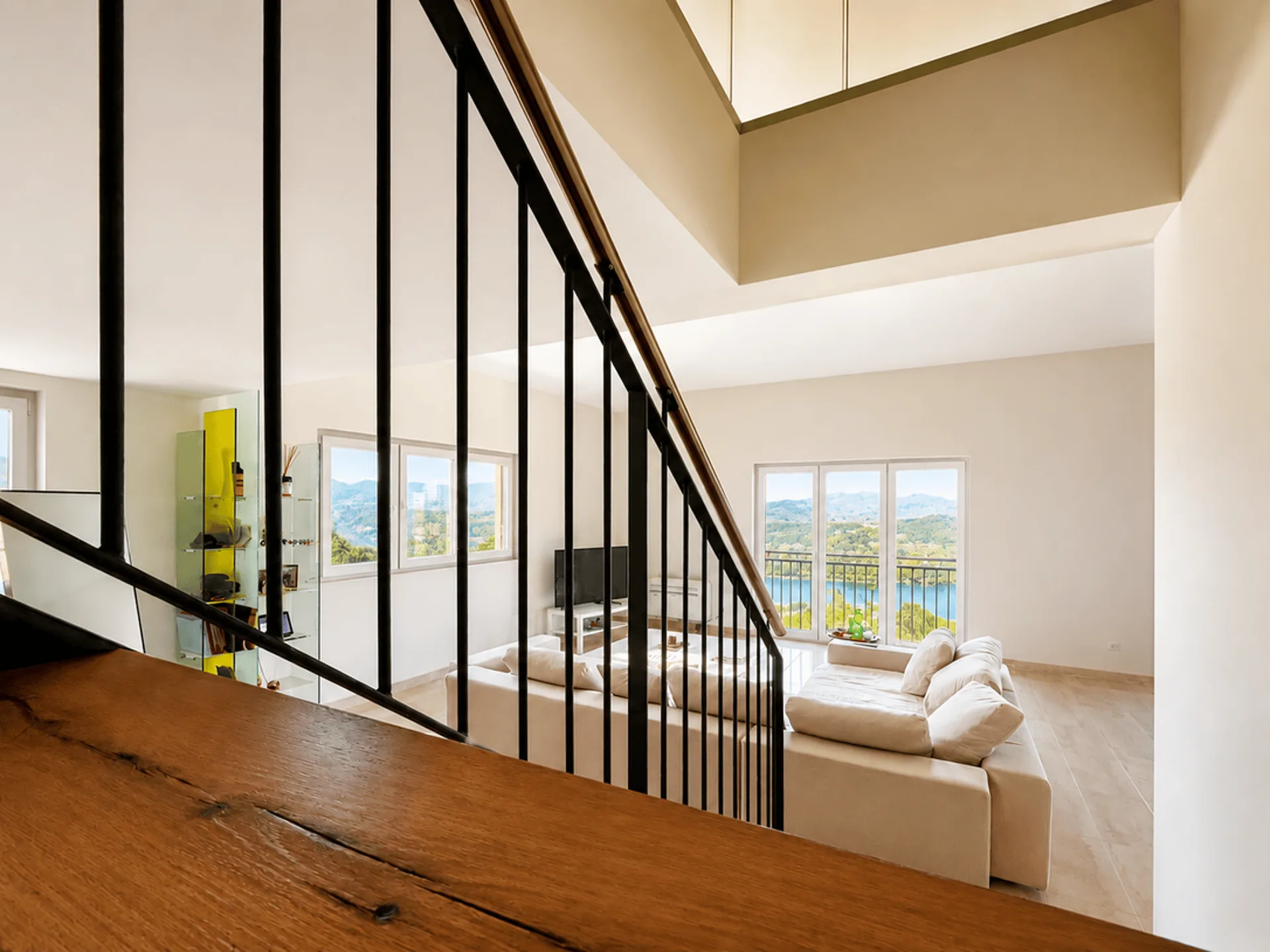 MONTAGNOLA - EXKLUSIVES DUPLEX 5.5 ZIMMER SEEBLICK