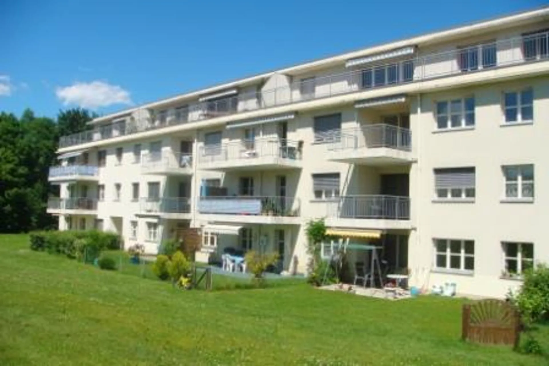 Familienfreundliche 4.5 Zimmerwohnung in grüner Umgebung