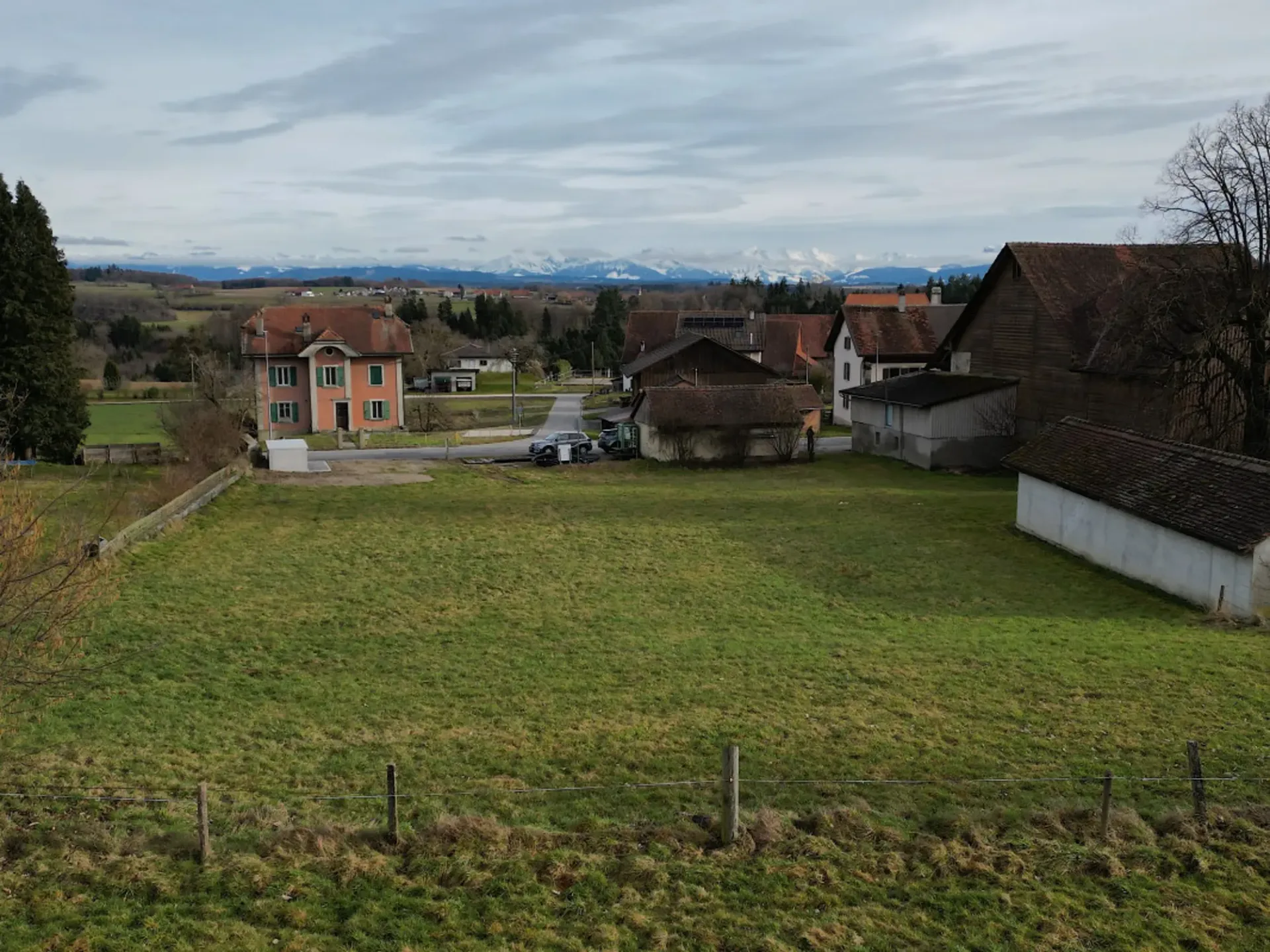 TREYTORRENS - BAUGRUND MIT ALPENBLICK
