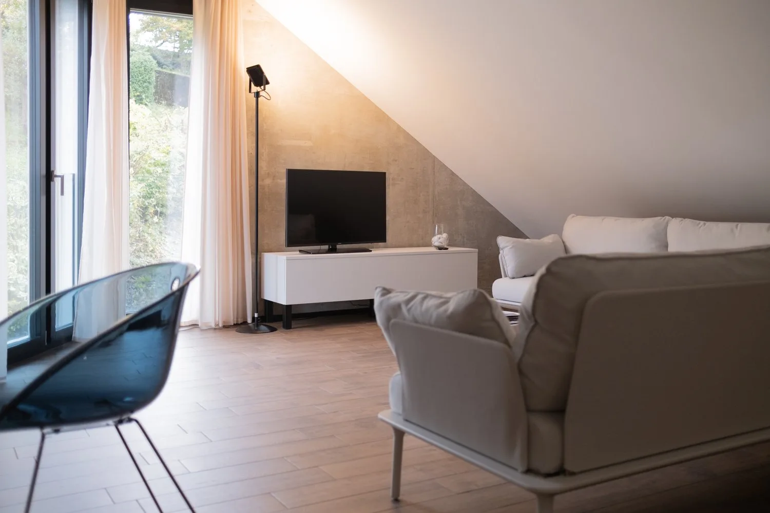 Topmodernes, möbliertes Appartement im Sternmattquartier