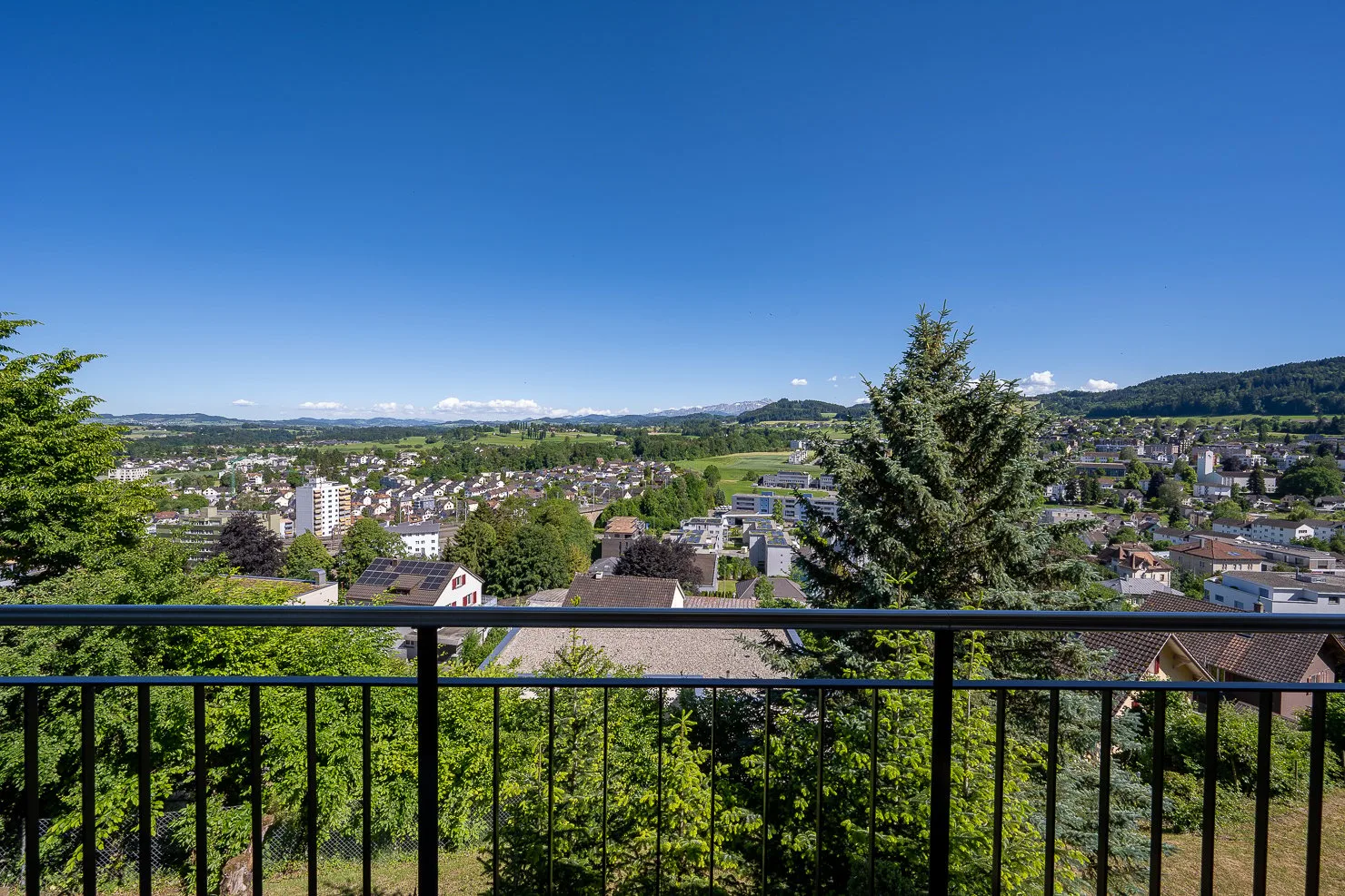 Emplacement privilégié avec vue lointaine – 1'512 m² de terrain à bâtir exclusif à Oberuzwil