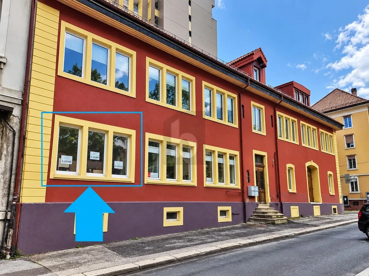 IDEAL AUSGEZEICHNET IN ZENTRALEM STANDORT