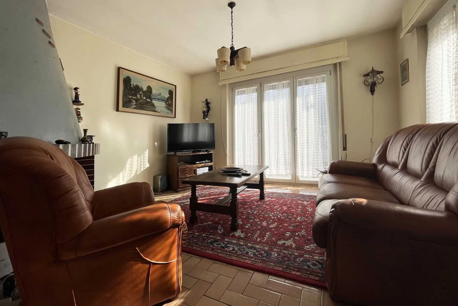 OCCASIONE - CASA CON TERRENO EDIFICABILE A PONTE CREMENAGA
