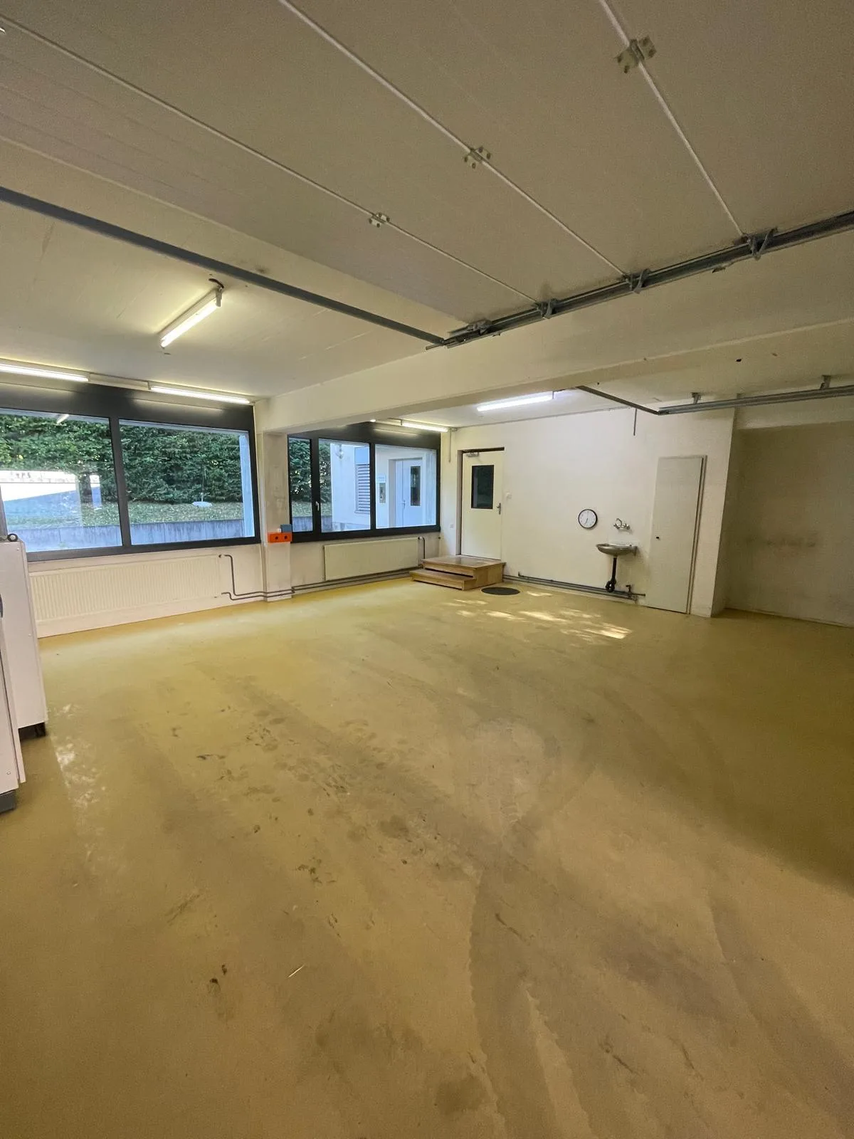 110 m² Lager zu vermieten in Courroux – Verfügbar sofort