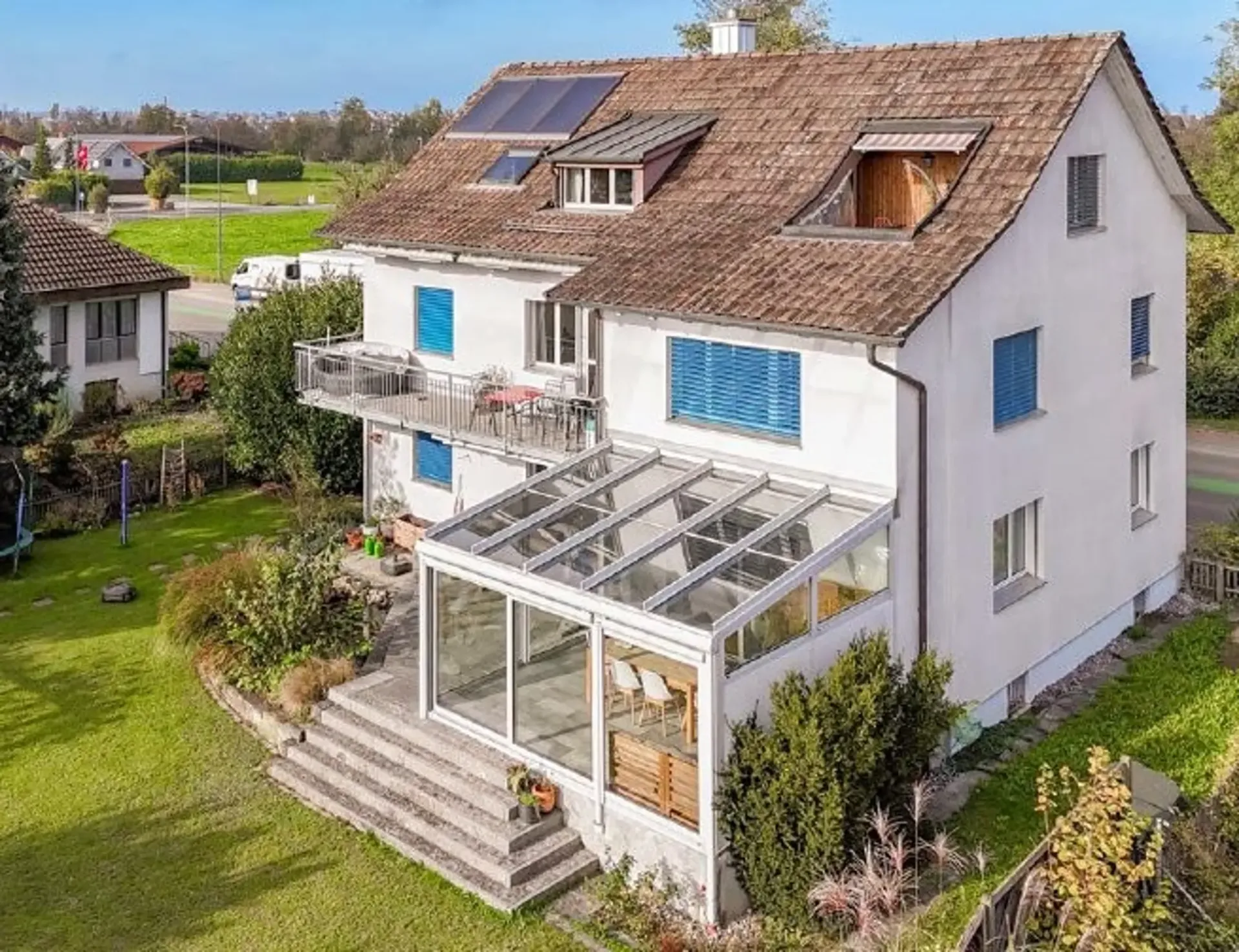 Grosszügige 4,5 Zimmer Wohnung mit Balkon und Nähe zum Bodensee